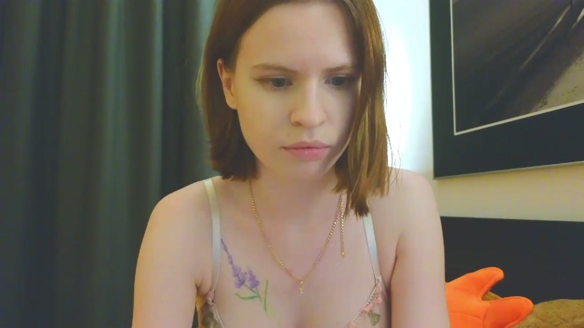Gallery image thumbnail from Yuri_BDay's myfreecams stream on, 01/23/2024, 07:14 image 18 of 20