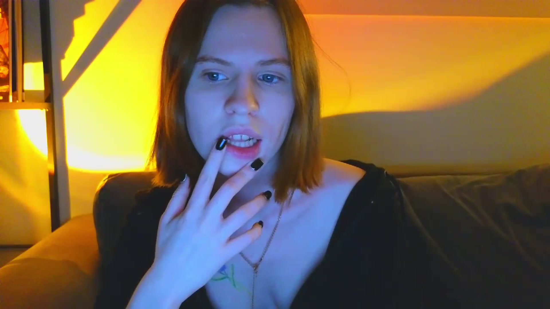 Gallery image thumbnail from Yuri_BDay's myfreecams stream on, 01/25/2024, 05:05 image 9 of 20