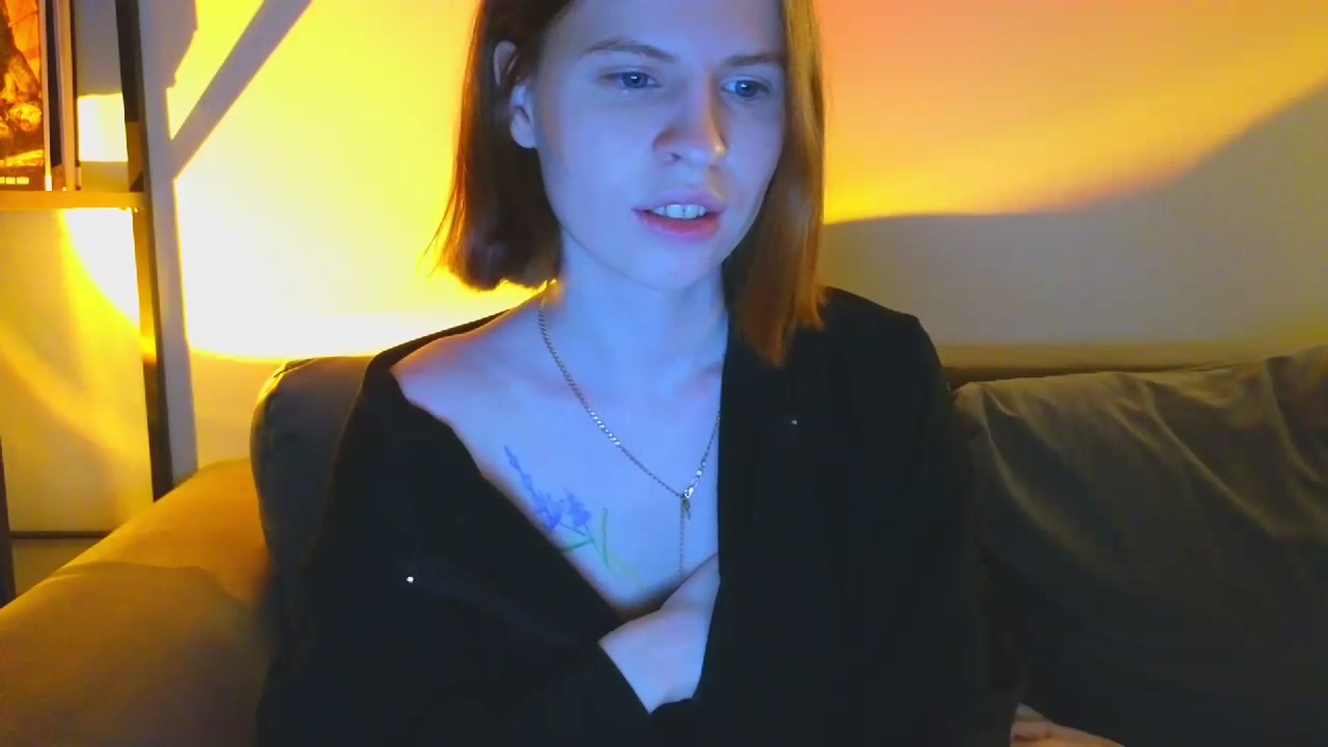 Gallery image thumbnail from Yuri_BDay's myfreecams stream on, 01/25/2024, 05:05 image 14 of 20