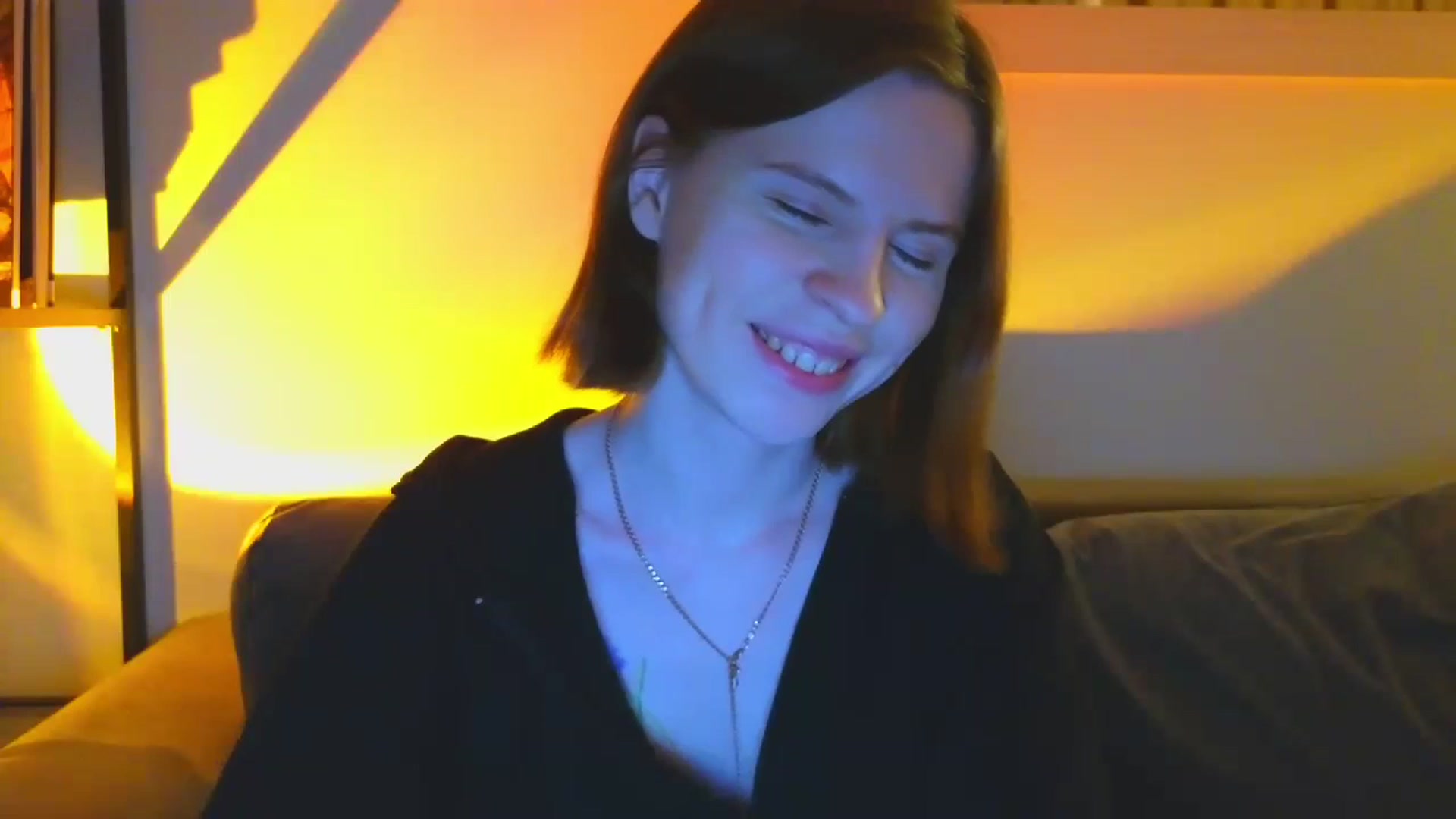 Gallery image thumbnail from Yuri_BDay's myfreecams stream on, 01/25/2024, 05:05 image 1 of 20