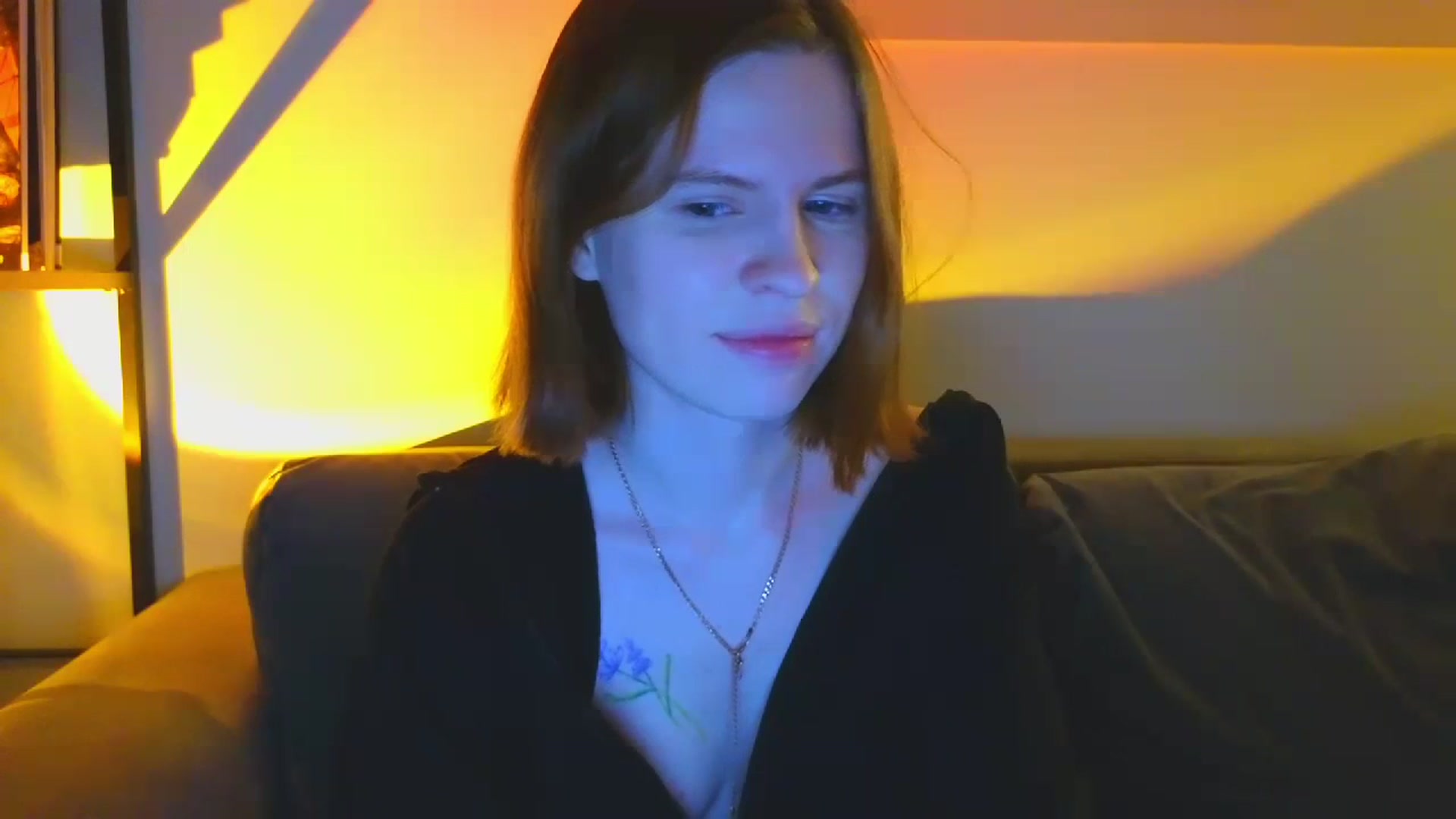 Gallery image thumbnail from Yuri_BDay's myfreecams stream on, 01/25/2024, 05:05 image 8 of 20