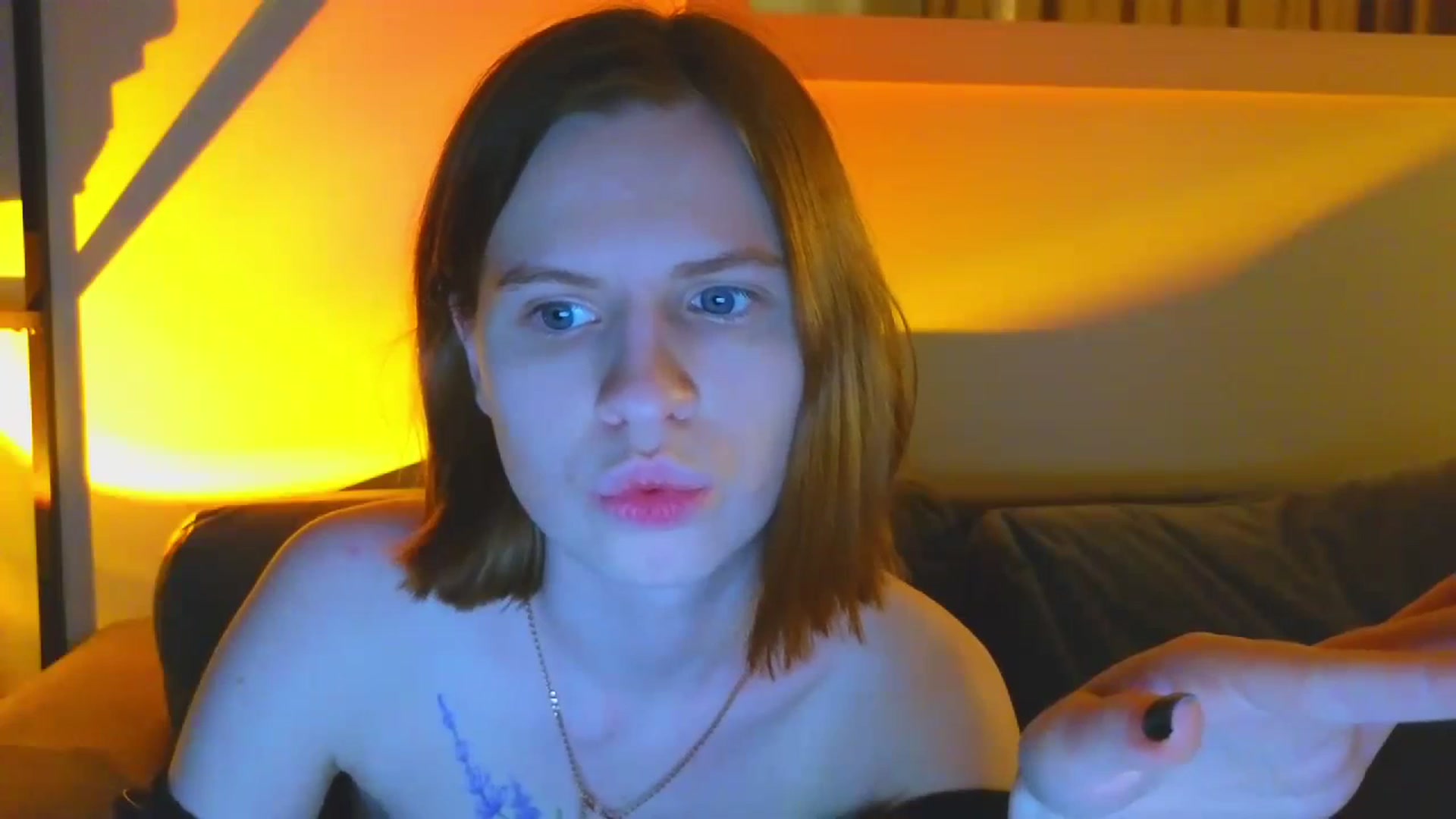 Gallery image thumbnail from Yuri_BDay's myfreecams stream on, 01/25/2024, 06:42 image 18 of 20