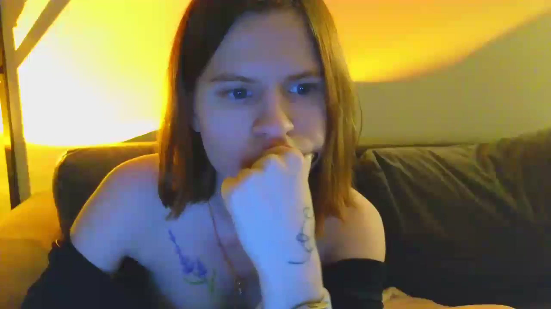 Gallery image thumbnail from Yuri_BDay's myfreecams stream on, 01/25/2024, 07:11 image 2 of 20