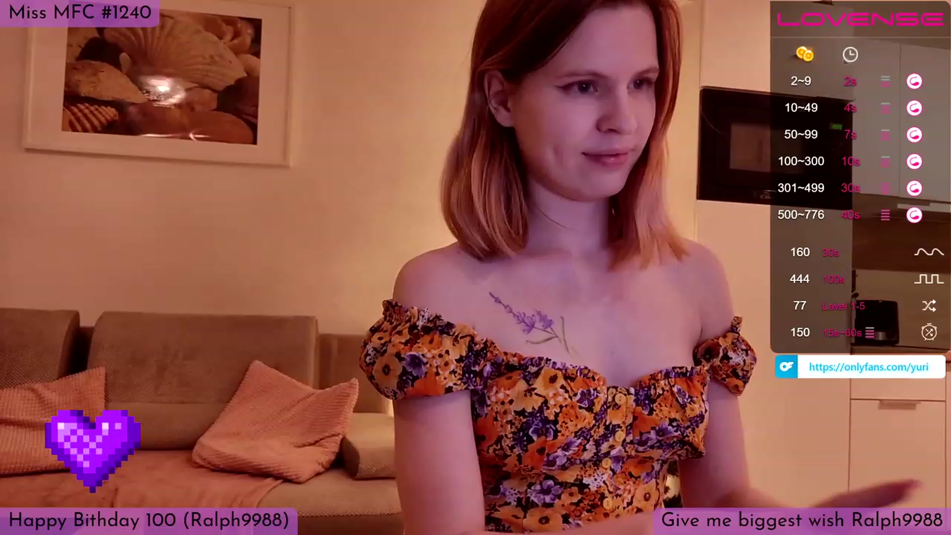 Gallery image thumbnail from Yuri_elfie's myfreecams stream on, 01/18/2023, 24:37 image 14 of 20