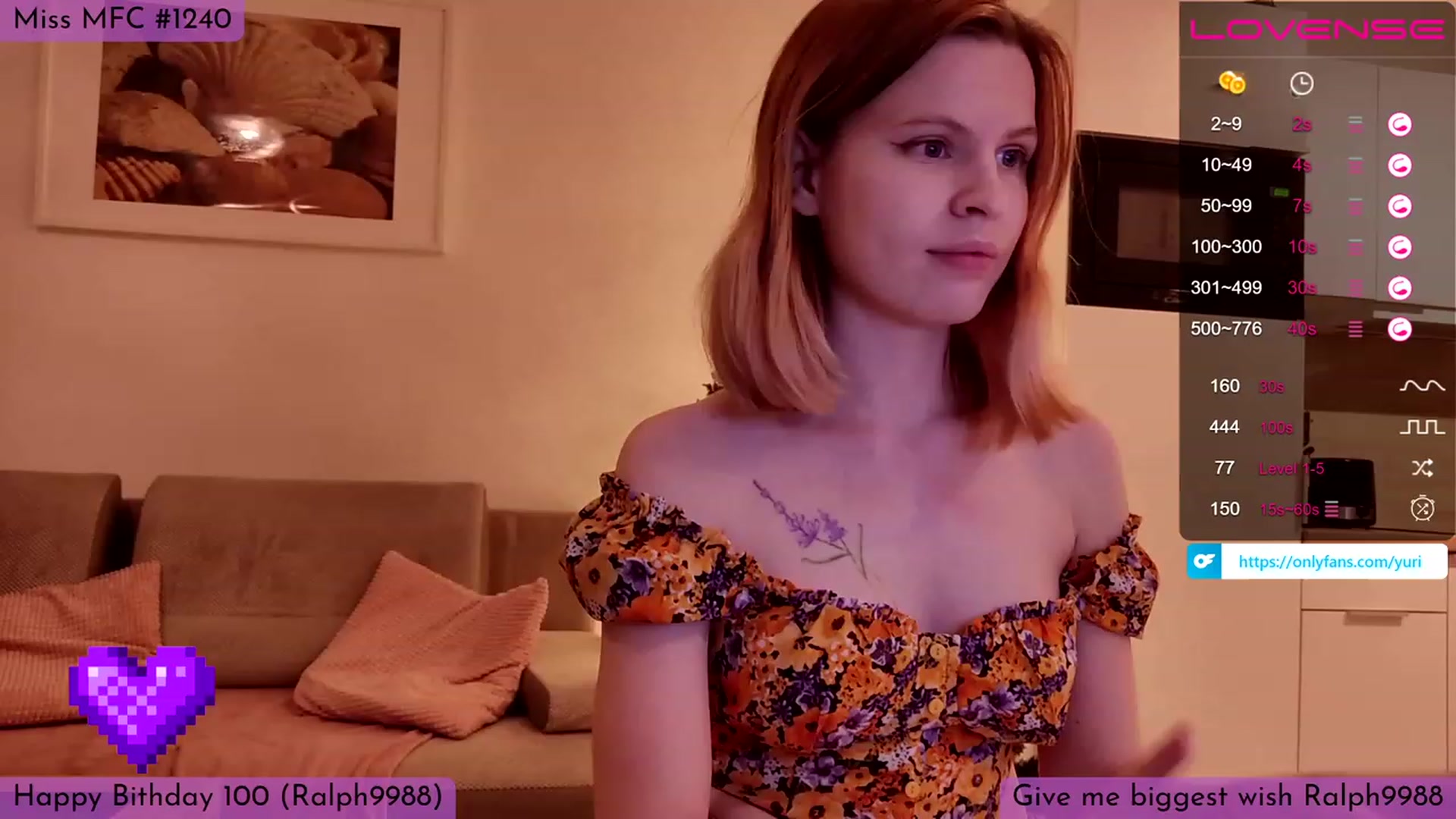 Gallery image thumbnail from Yuri_elfie's myfreecams stream on, 01/18/2023, 24:37 image 7 of 20