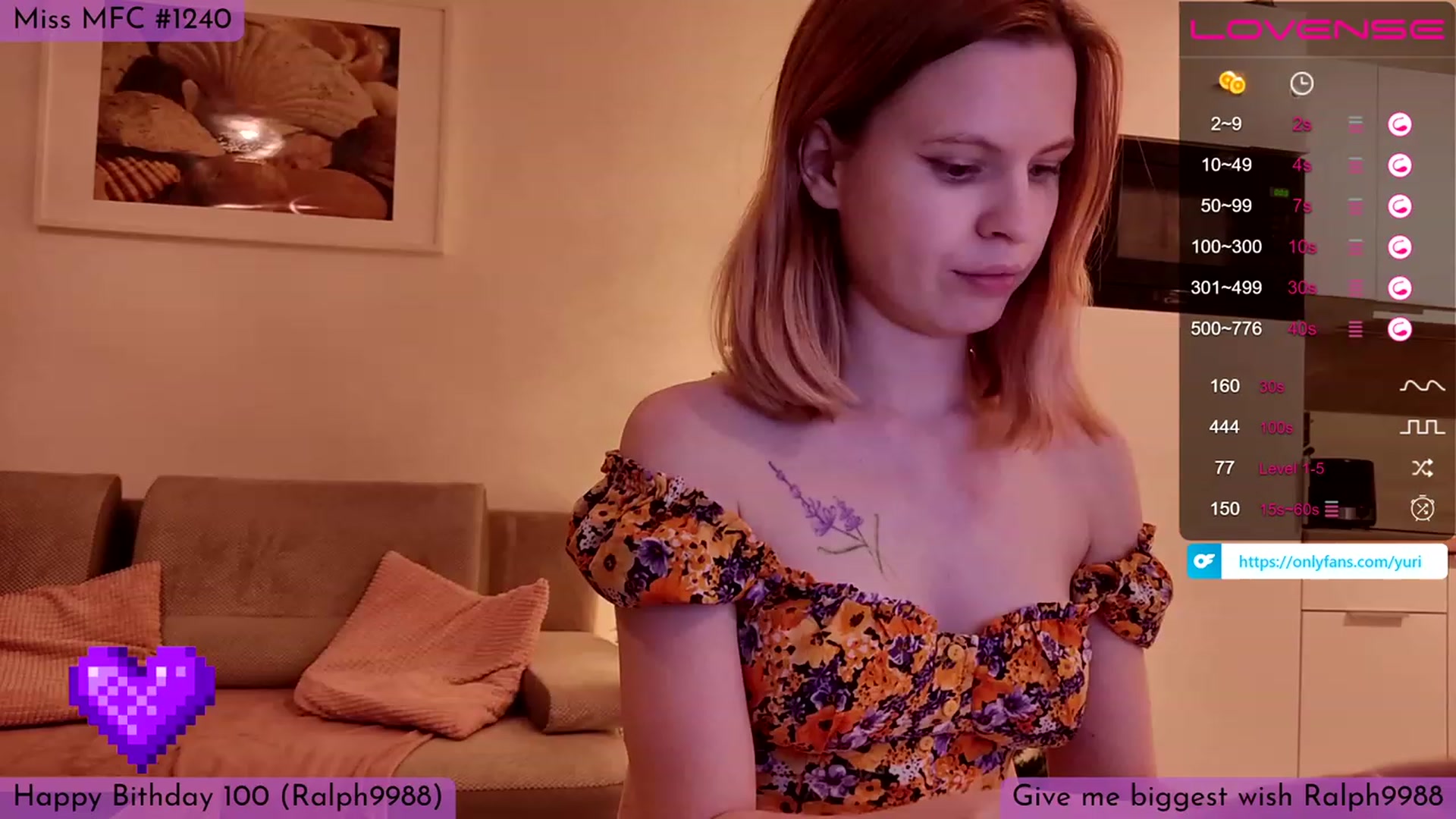 Gallery image thumbnail from Yuri_elfie's myfreecams stream on, 01/18/2023, 24:37 image 18 of 20