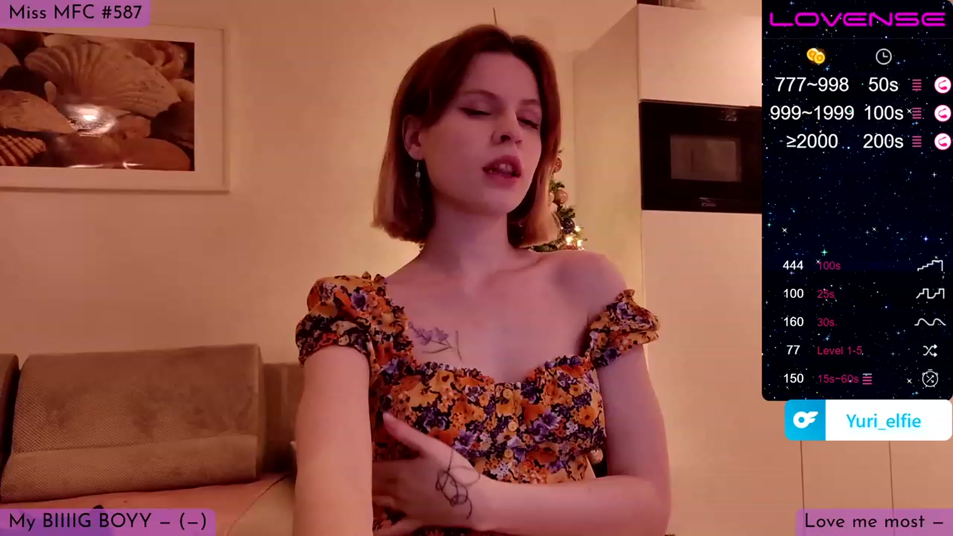 Gallery image thumbnail from Yuri_elfie's myfreecams stream on, 02/06/2023, 24:02 image 2 of 20