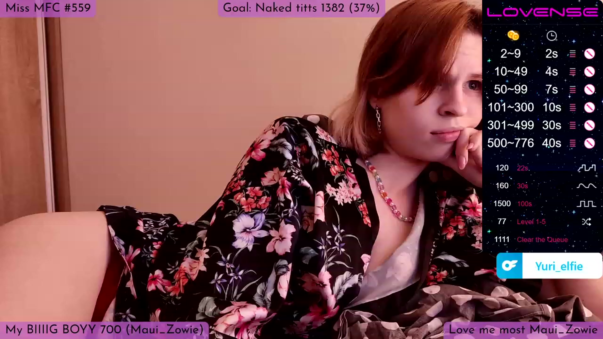 Gallery image thumbnail from Yuri_elfie's myfreecams stream on, 02/10/2023, 24:21 image 13 of 20