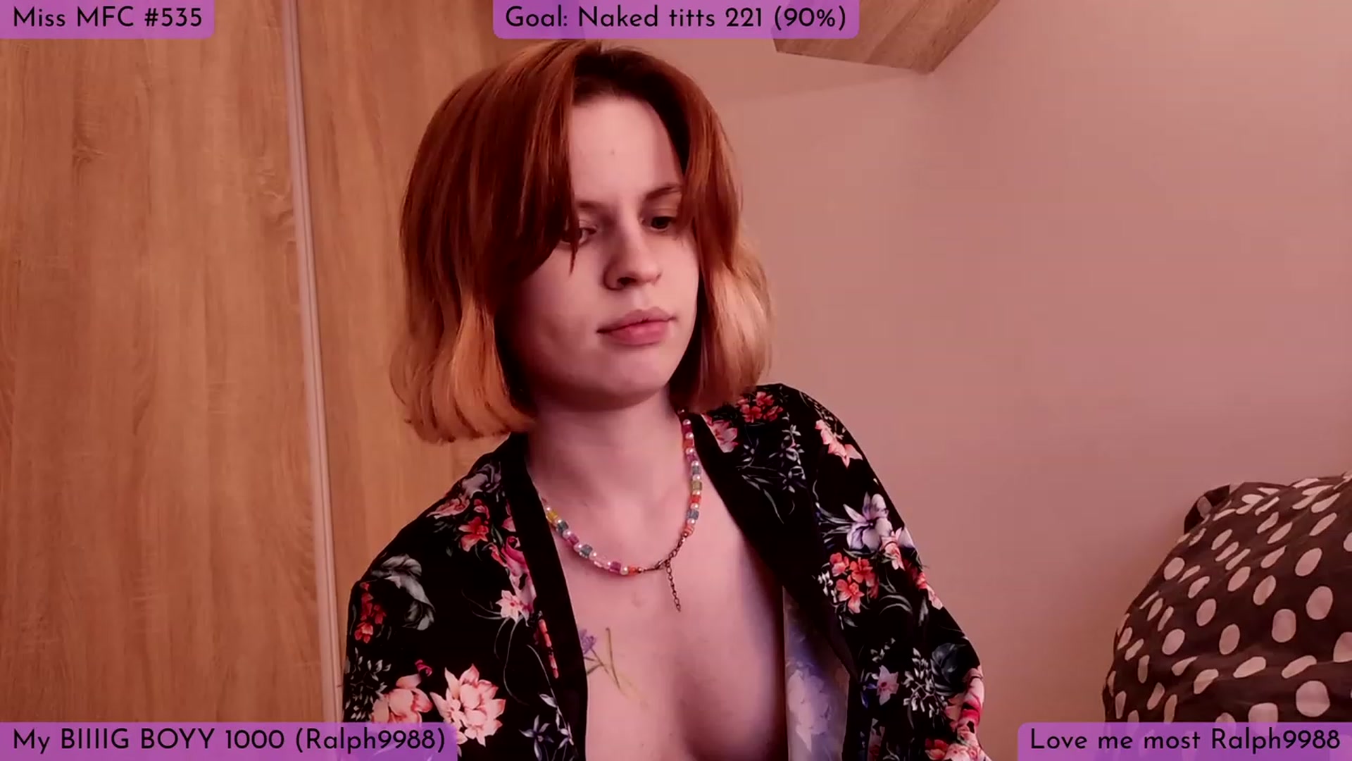Gallery image thumbnail from Yuri_elfie's myfreecams stream on, 02/10/2023, 02:18 image 8 of 20