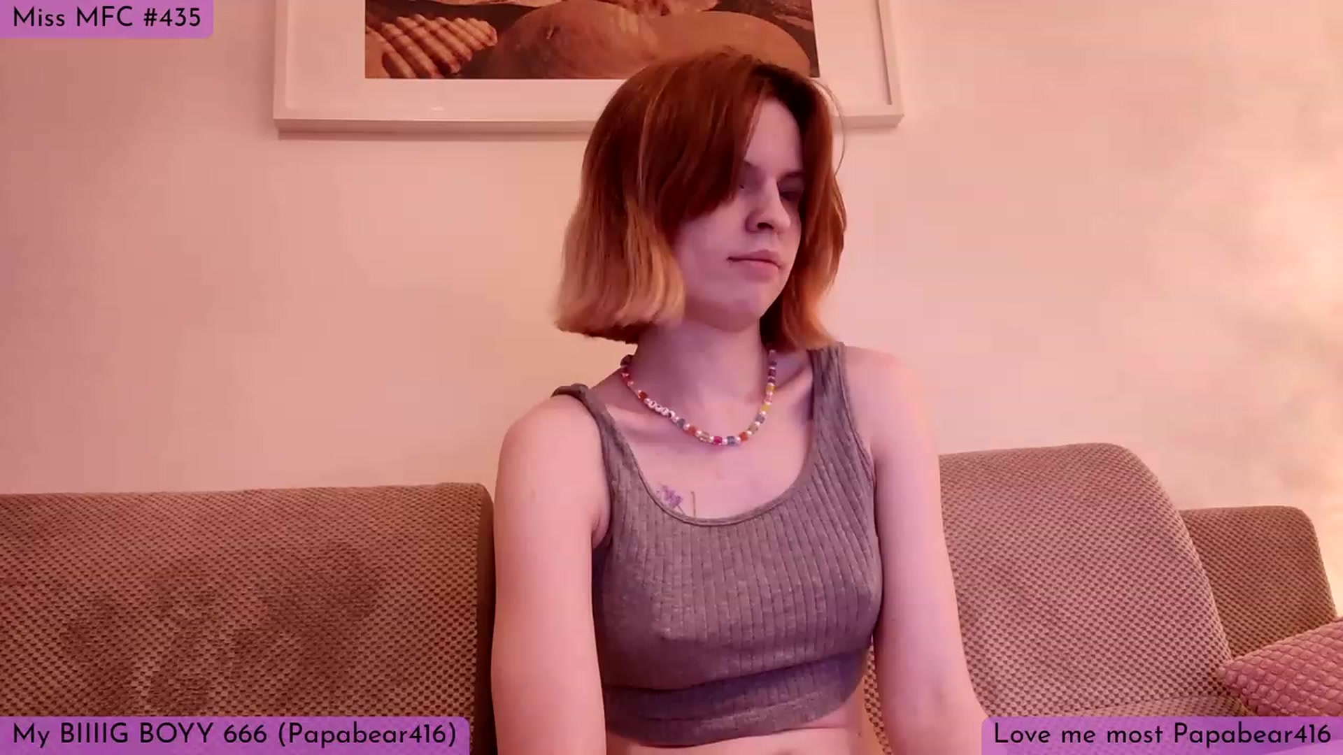 Gallery image thumbnail from Yuri_elfie's myfreecams stream on, 02/12/2023, 03:36 image 16 of 20