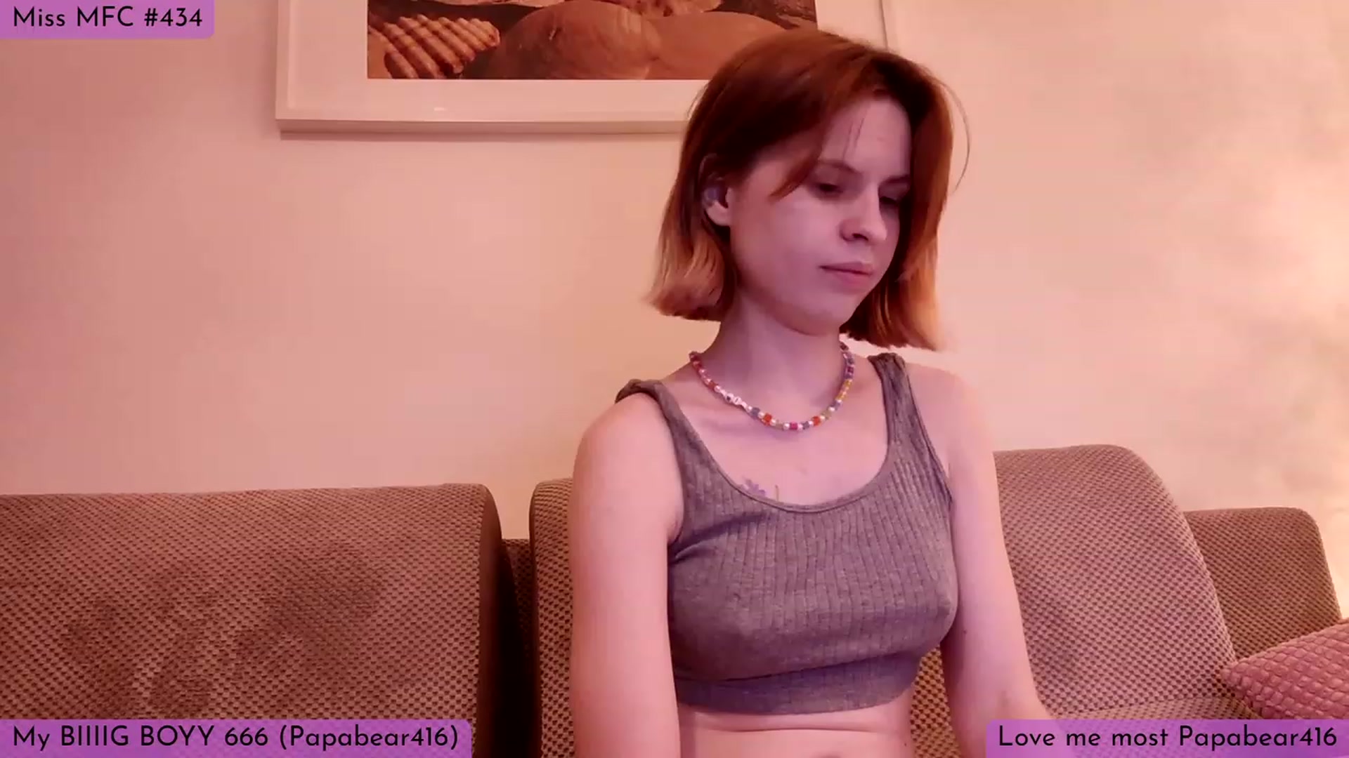 Gallery image thumbnail from Yuri_elfie's myfreecams stream on, 02/12/2023, 03:36 image 4 of 20