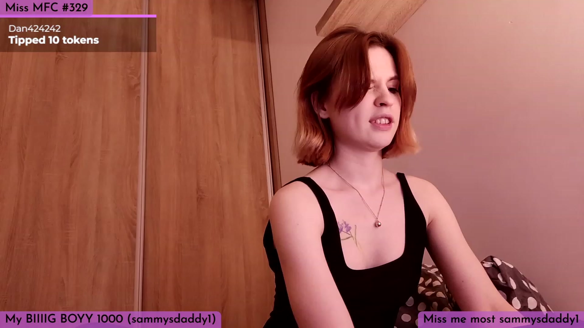 Gallery image thumbnail from Yuri_elfie's myfreecams stream on, 02/25/2023, 03:58 image 18 of 20
