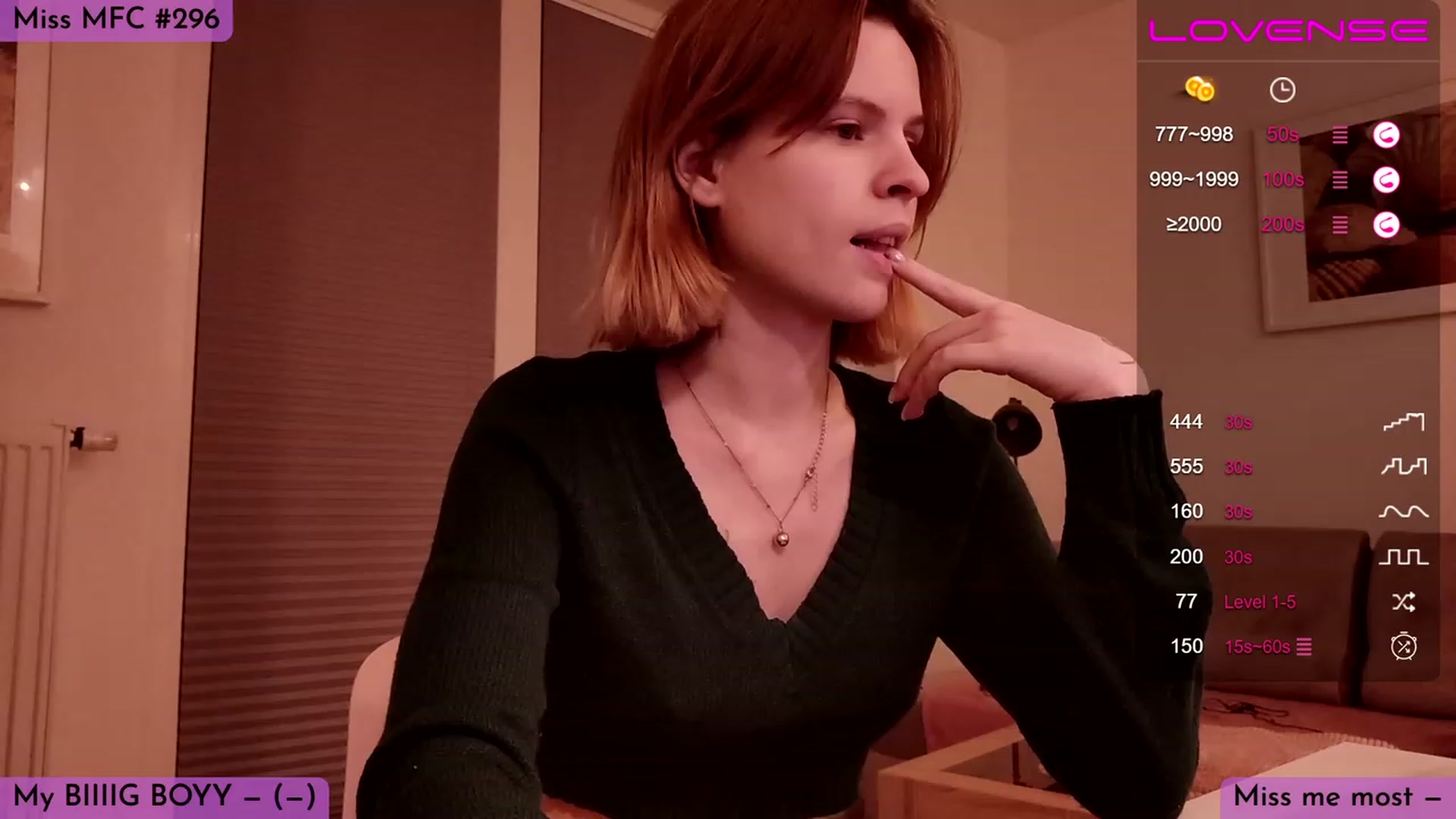 Gallery image thumbnail from Yuri_elfie's myfreecams stream on, 03/12/2023, 24:23 image 17 of 20