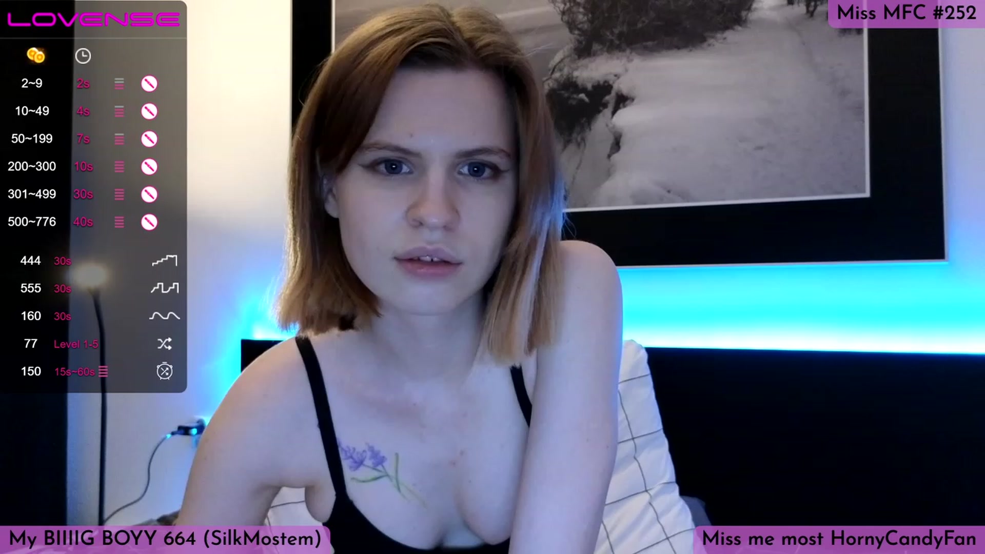 Gallery image thumbnail from Yuri_elfie's myfreecams stream on, 03/24/2023, 04:26 image 17 of 20