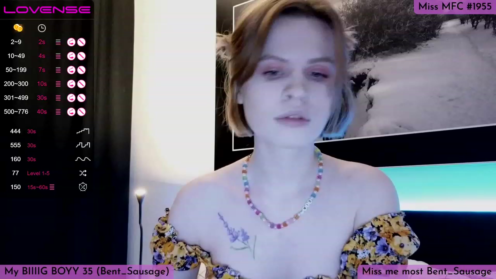 Gallery image thumbnail from Yuri_elfie's myfreecams stream on, 04/03/2023, 20:26 image 3 of 20