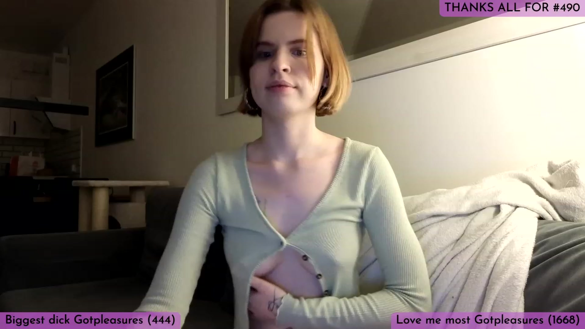 Gallery image thumbnail from Yuri_elfie's myfreecams stream on, 04/06/2023, 04:36 image 8 of 20