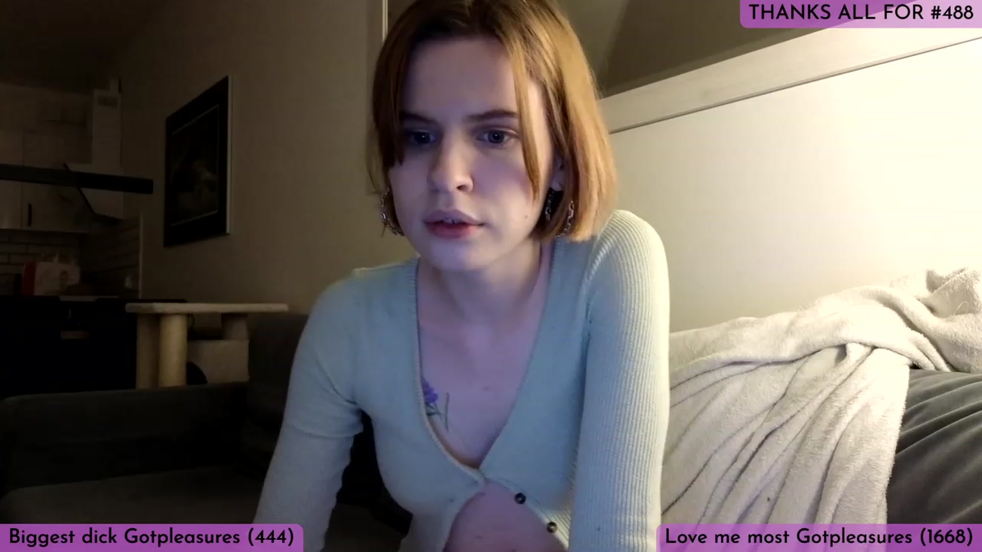 Gallery image thumbnail from Yuri_elfie's myfreecams stream on, 04/06/2023, 04:36 image 2 of 20