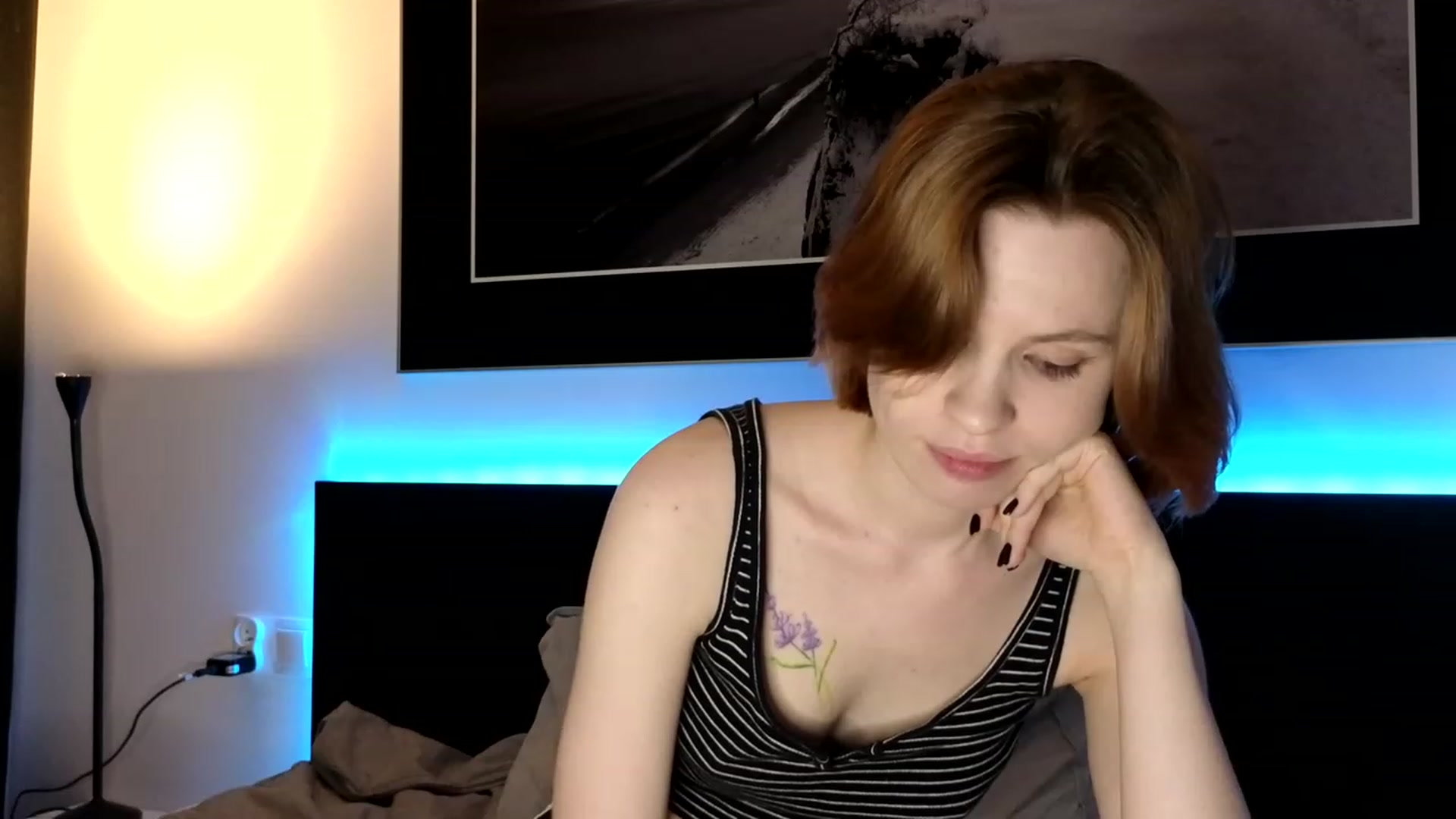 Gallery image thumbnail from Yuri_elfie's myfreecams stream on, 04/29/2023, 01:40 image 20 of 20