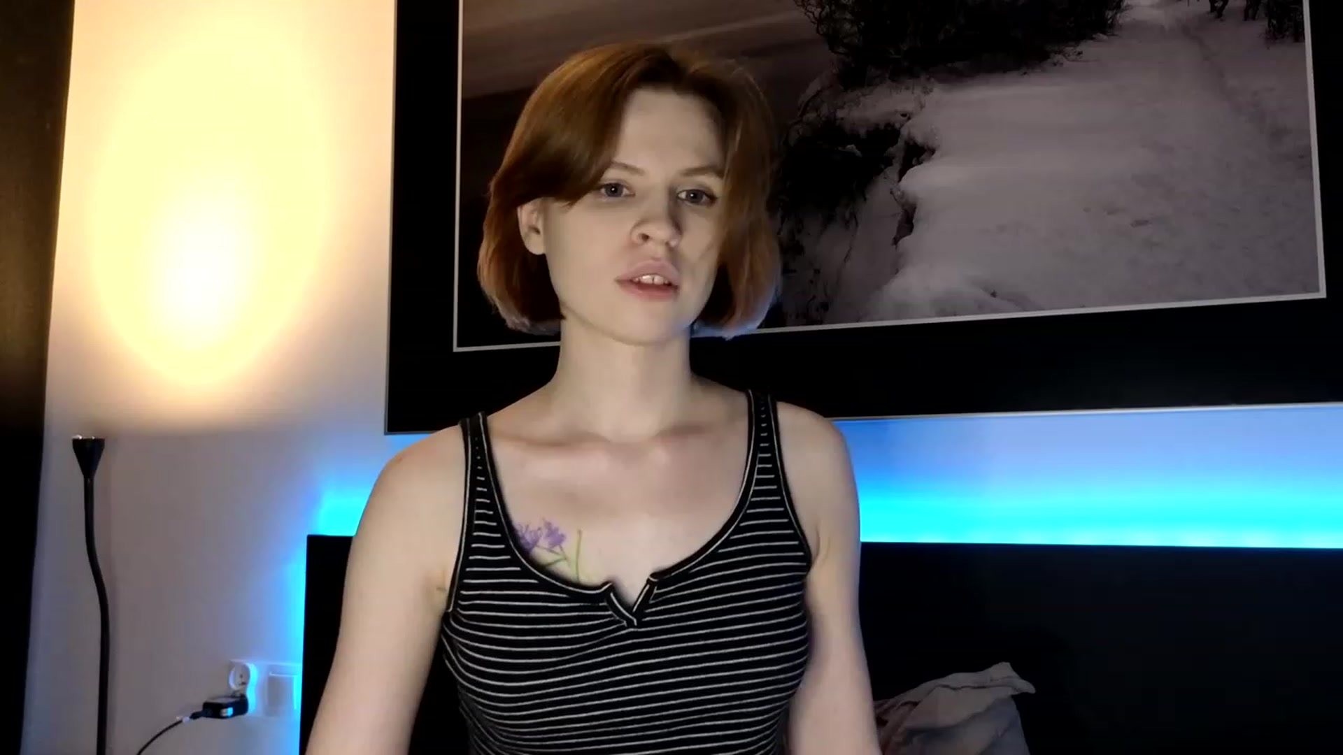 Gallery image thumbnail from Yuri_elfie's myfreecams stream on, 04/29/2023, 01:40 image 6 of 20