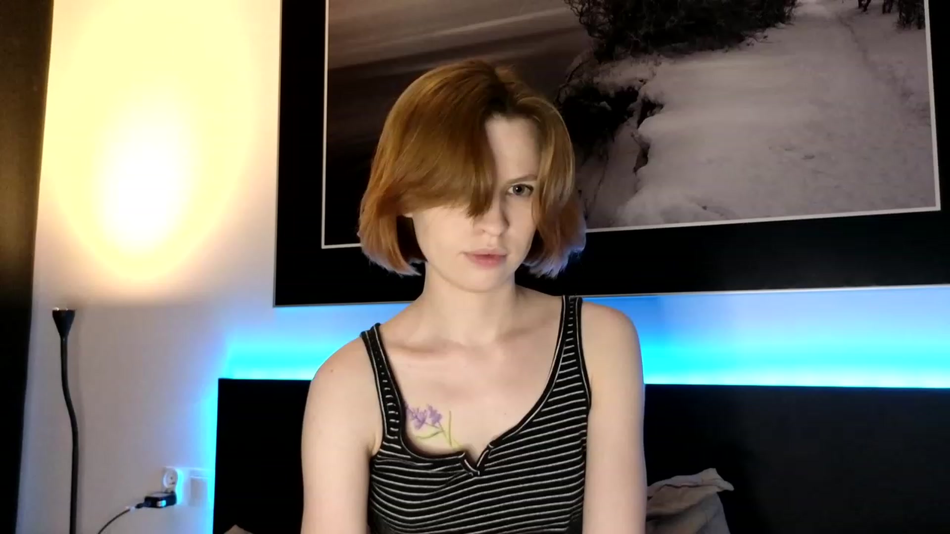 Gallery image thumbnail from Yuri_elfie's myfreecams stream on, 04/29/2023, 01:40 image 4 of 20