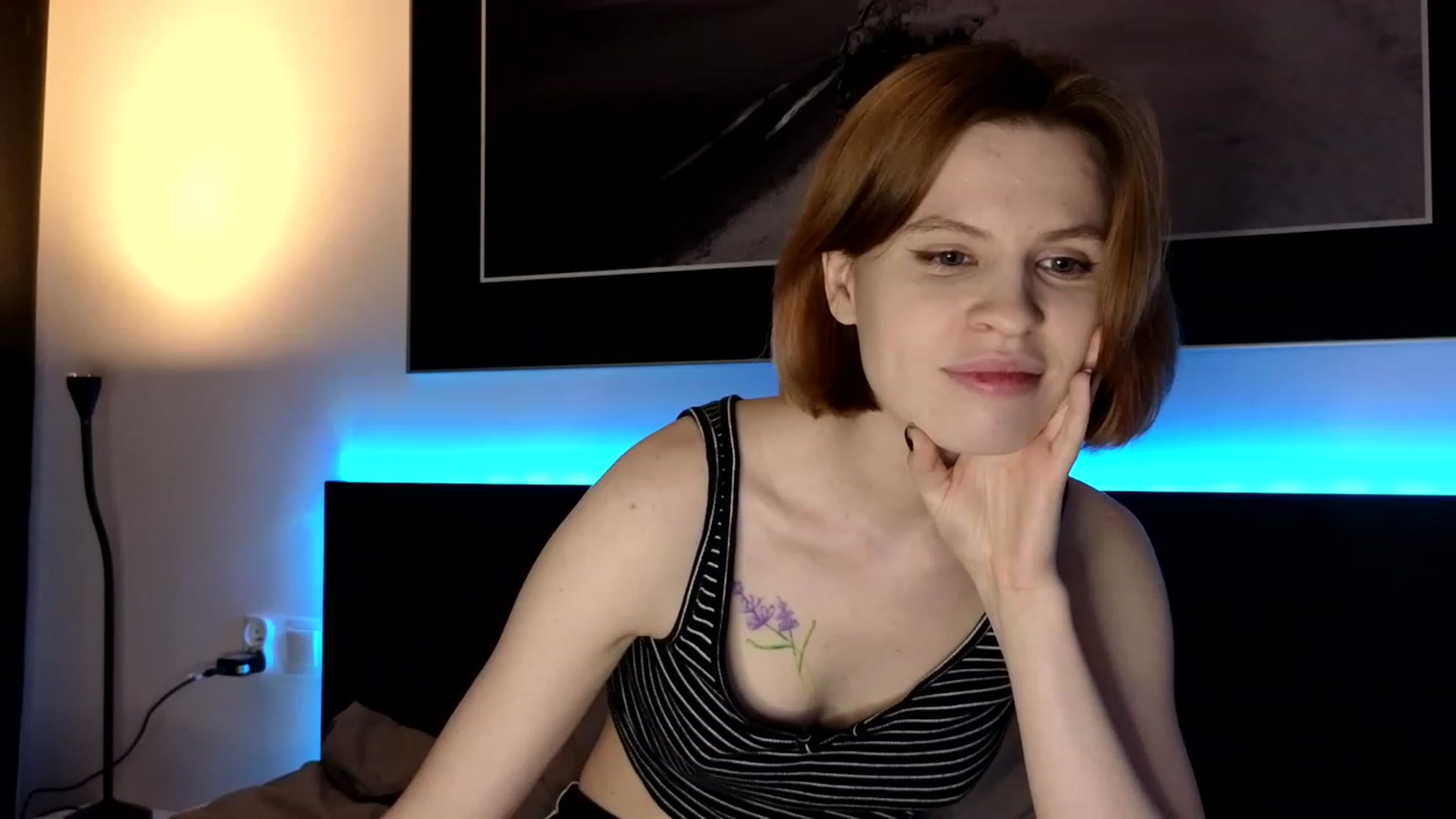 Gallery image thumbnail from Yuri_elfie's myfreecams stream on, 04/29/2023, 01:40 image 14 of 20