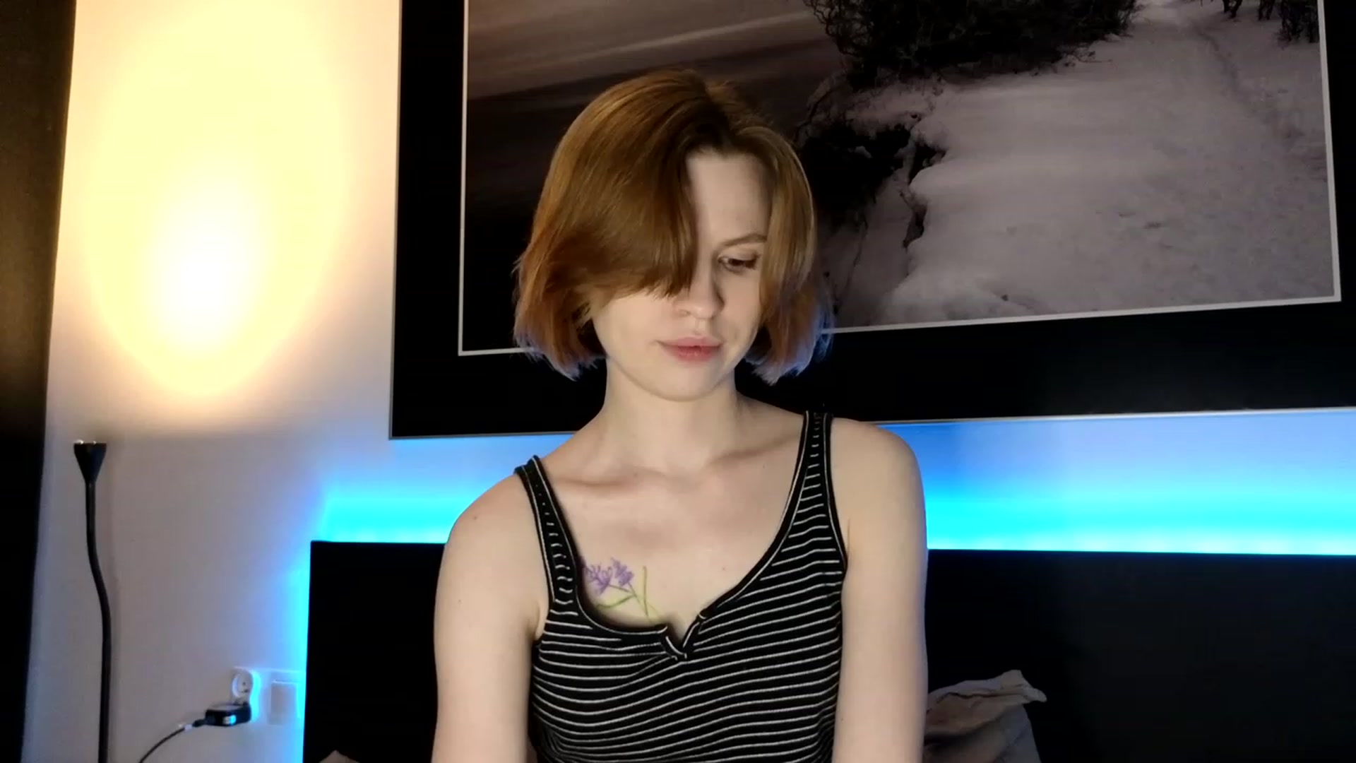 Gallery image thumbnail from Yuri_elfie's myfreecams stream on, 04/29/2023, 01:40 image 5 of 20