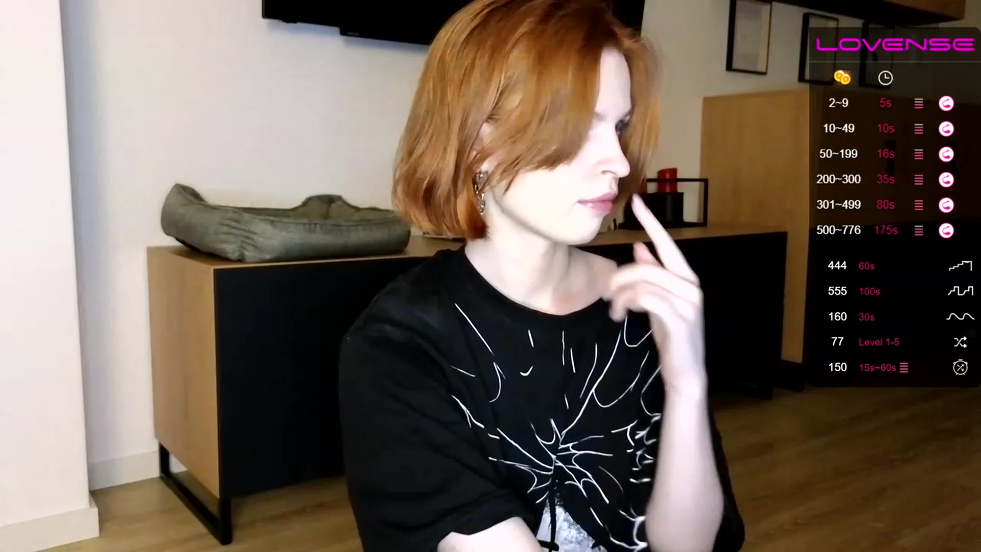 Gallery image thumbnail from Yuri_elfie's myfreecams stream on, 05/23/2023, 24:52 image 12 of 20