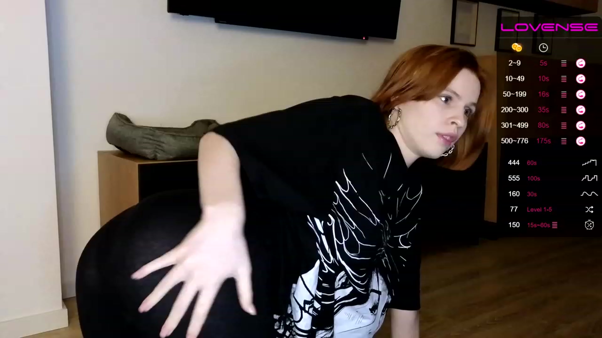 Gallery image thumbnail from Yuri_elfie's myfreecams stream on, 05/23/2023, 24:52 image 4 of 20
