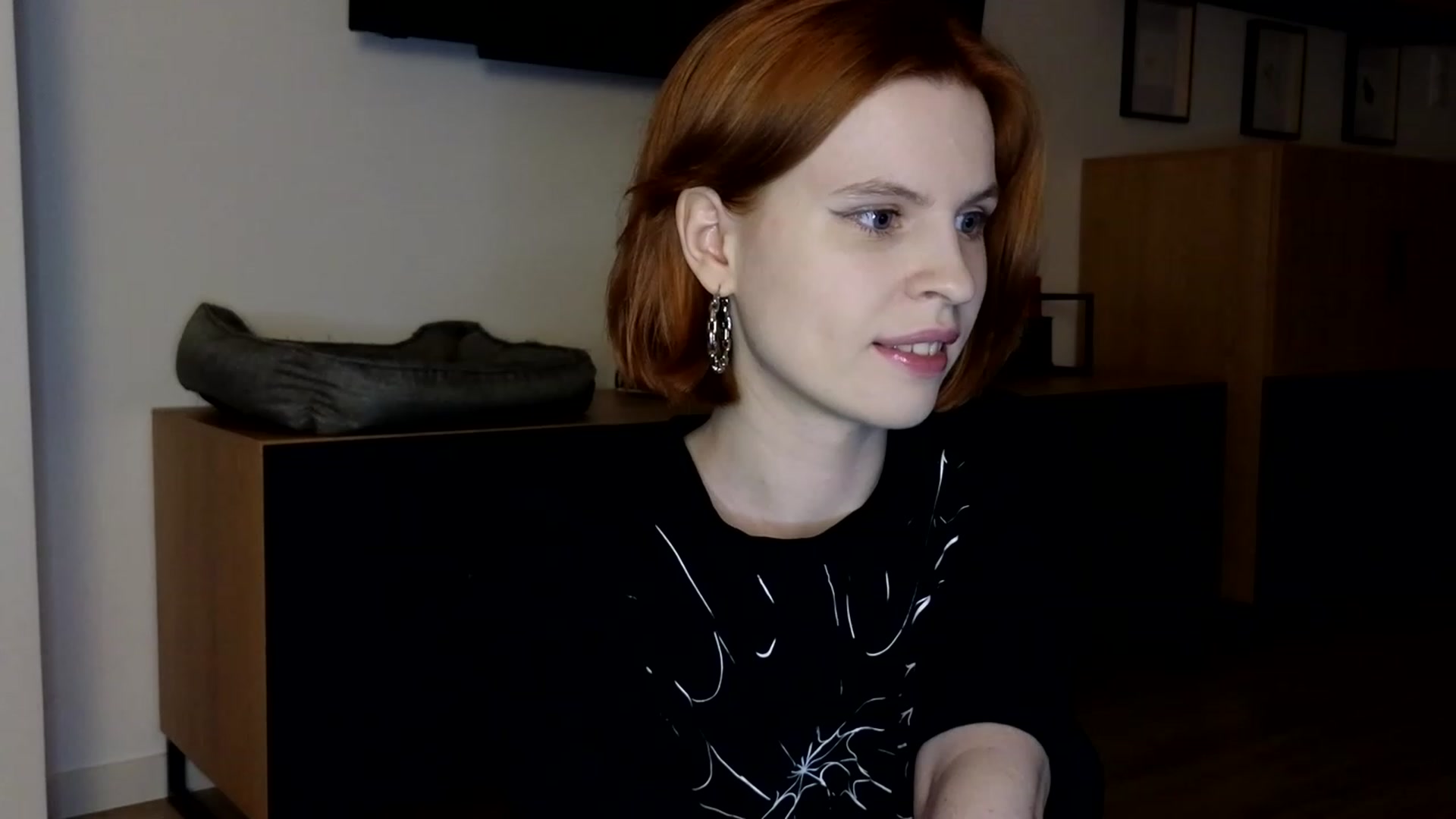 Gallery image thumbnail from Yuri_elfie's myfreecams stream on, 05/23/2023, 01:48 image 2 of 20