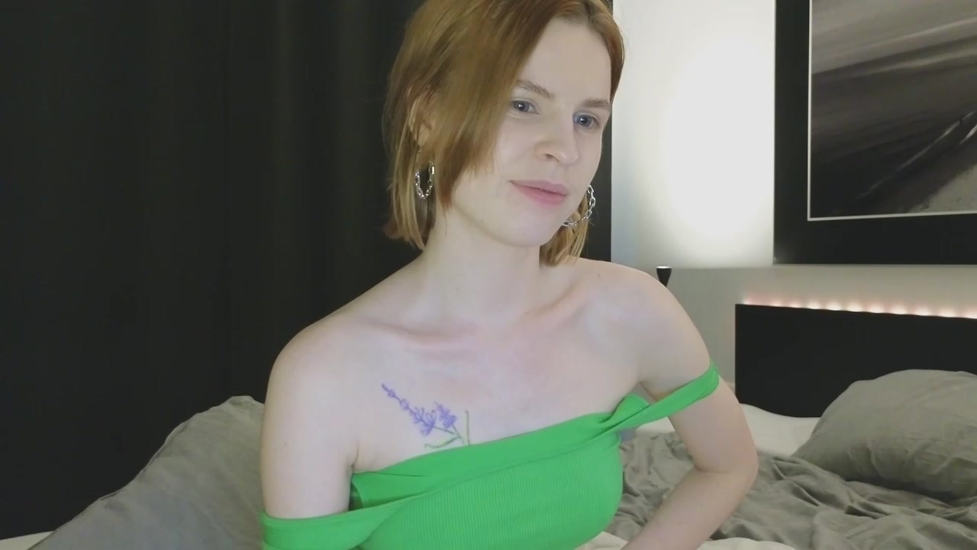 Gallery image thumbnail from Yuri_elfie's myfreecams stream on, 07/11/2023, 03:33 image 12 of 20