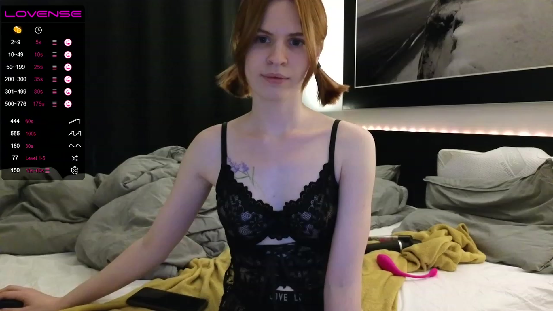 Gallery image thumbnail from Yuri_elfie's myfreecams stream on, 07/17/2023, 03:45 image 5 of 20