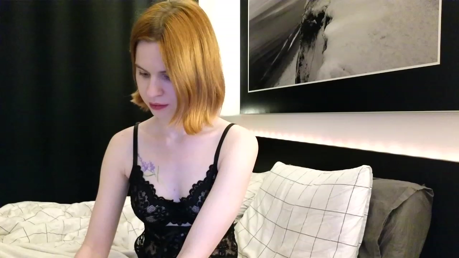 Gallery image thumbnail from Yuri_elfie's myfreecams stream on, 07/21/2023, 03:07 image 7 of 20