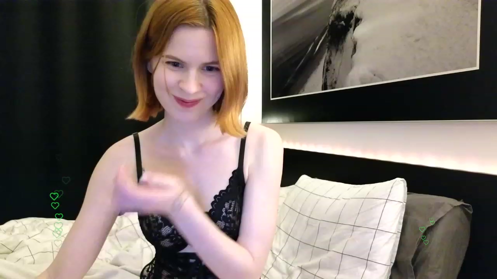 Gallery image thumbnail from Yuri_elfie's myfreecams stream on, 07/21/2023, 03:07 image 10 of 20