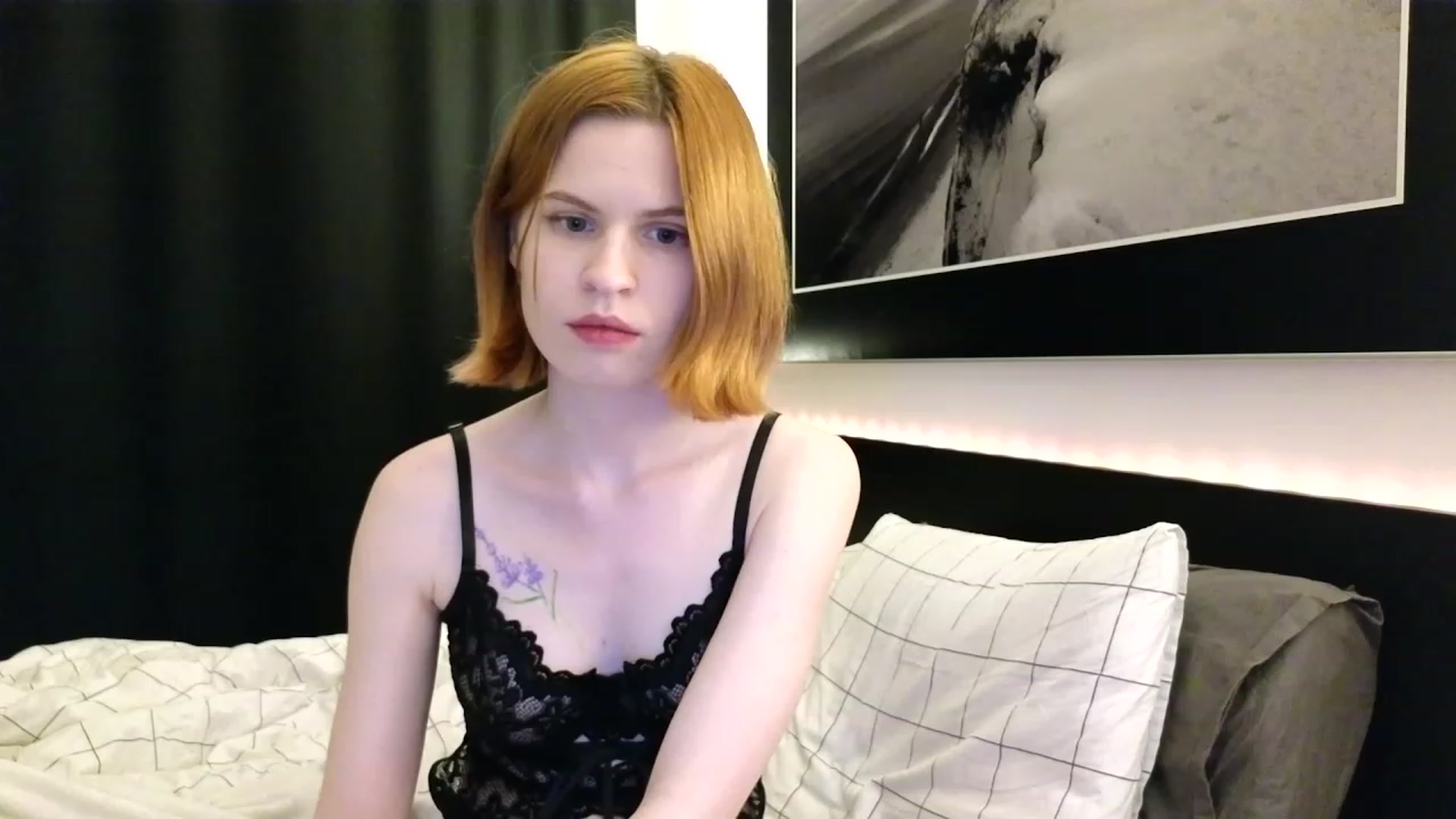 Gallery image thumbnail from Yuri_elfie's myfreecams stream on, 07/21/2023, 03:07 image 9 of 20