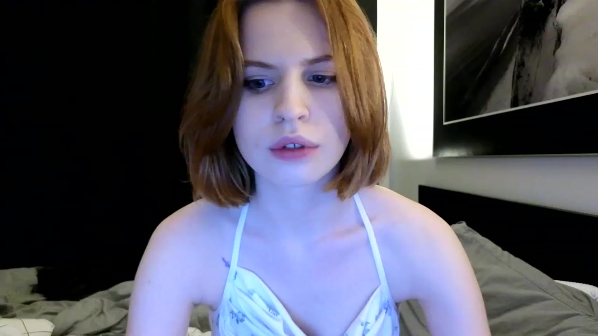 Gallery image thumbnail from Yuri_elfie's myfreecams stream on, 08/03/2023, 19:24 image 7 of 20