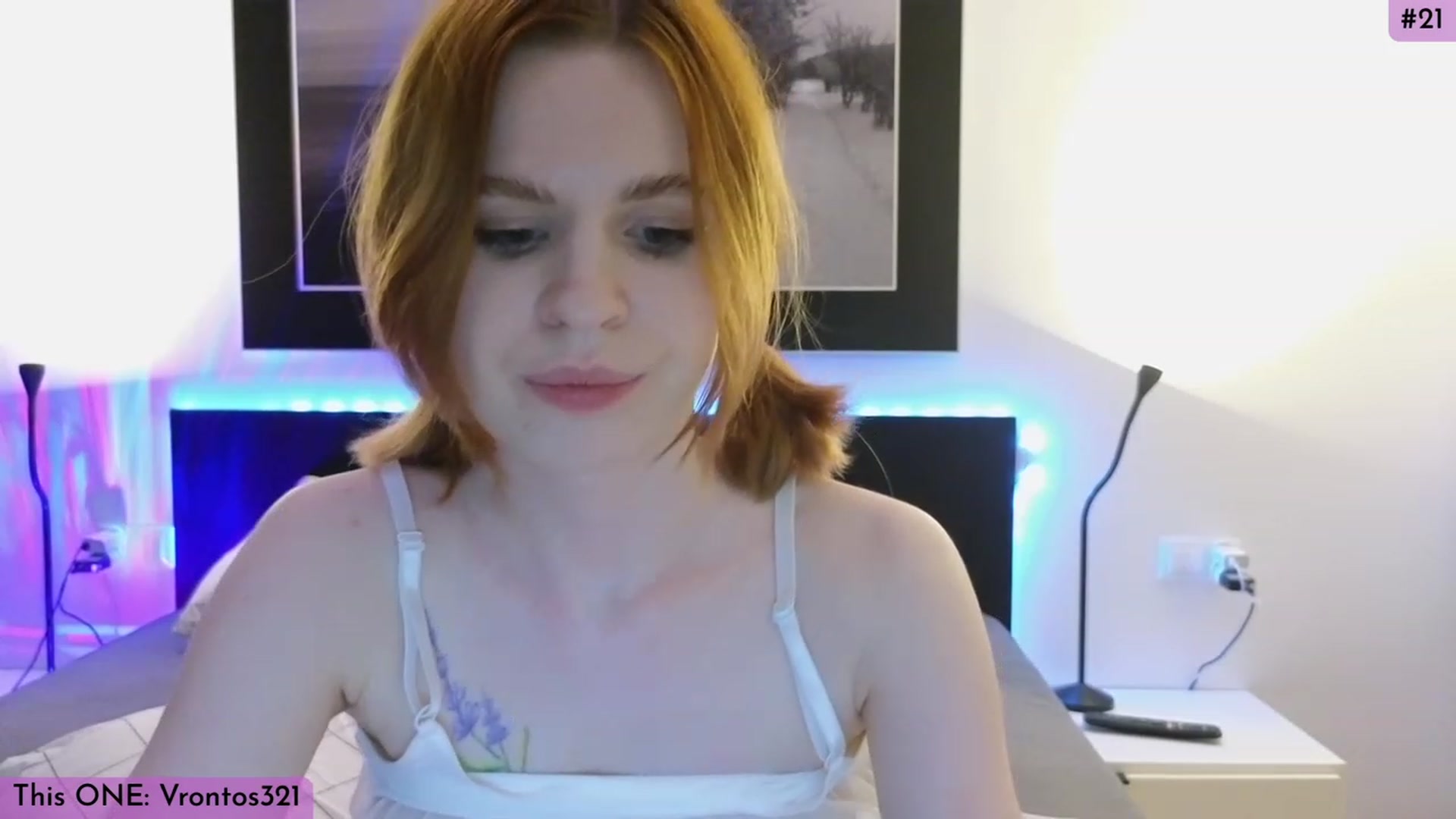 Gallery image thumbnail from Yuri_elfie's myfreecams stream on, 09/20/2023, 06:29 image 10 of 20
