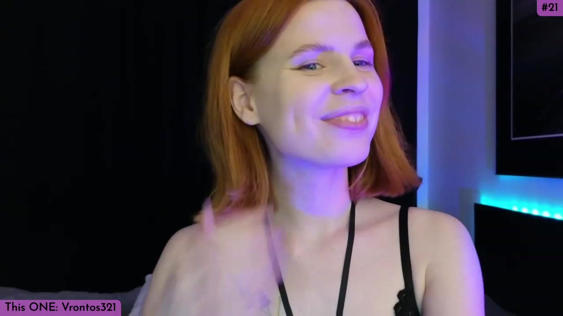 Gallery image thumbnail from Yuri_elfie's myfreecams stream on, 09/24/2023, 04:39 image 11 of 20