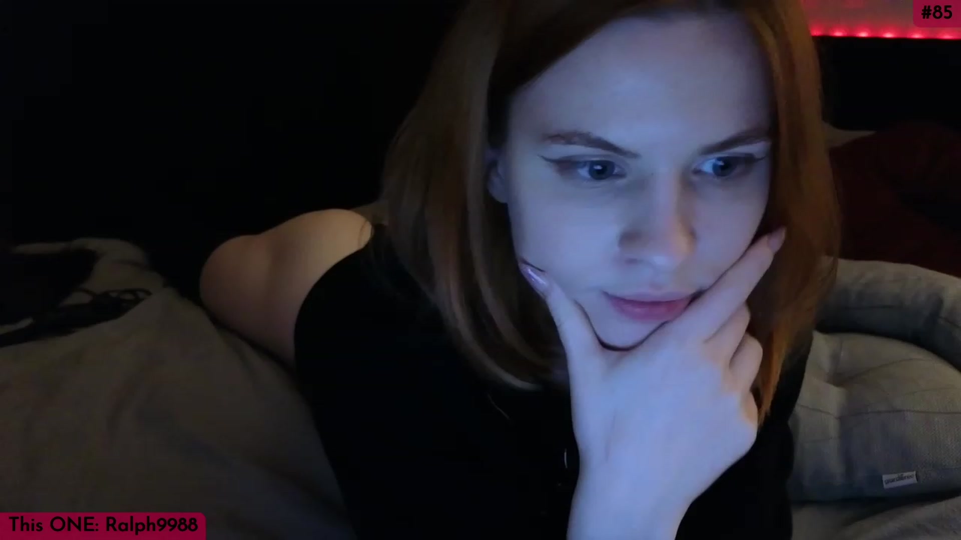 Gallery image thumbnail from Yuri_elfie's myfreecams stream on, 10/03/2023, 22:22 image 8 of 20
