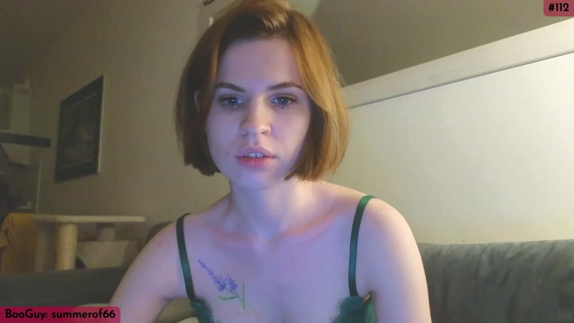 Gallery image thumbnail from Yuri_elfie's myfreecams stream on, 10/24/2023, 23:54 image 10 of 20