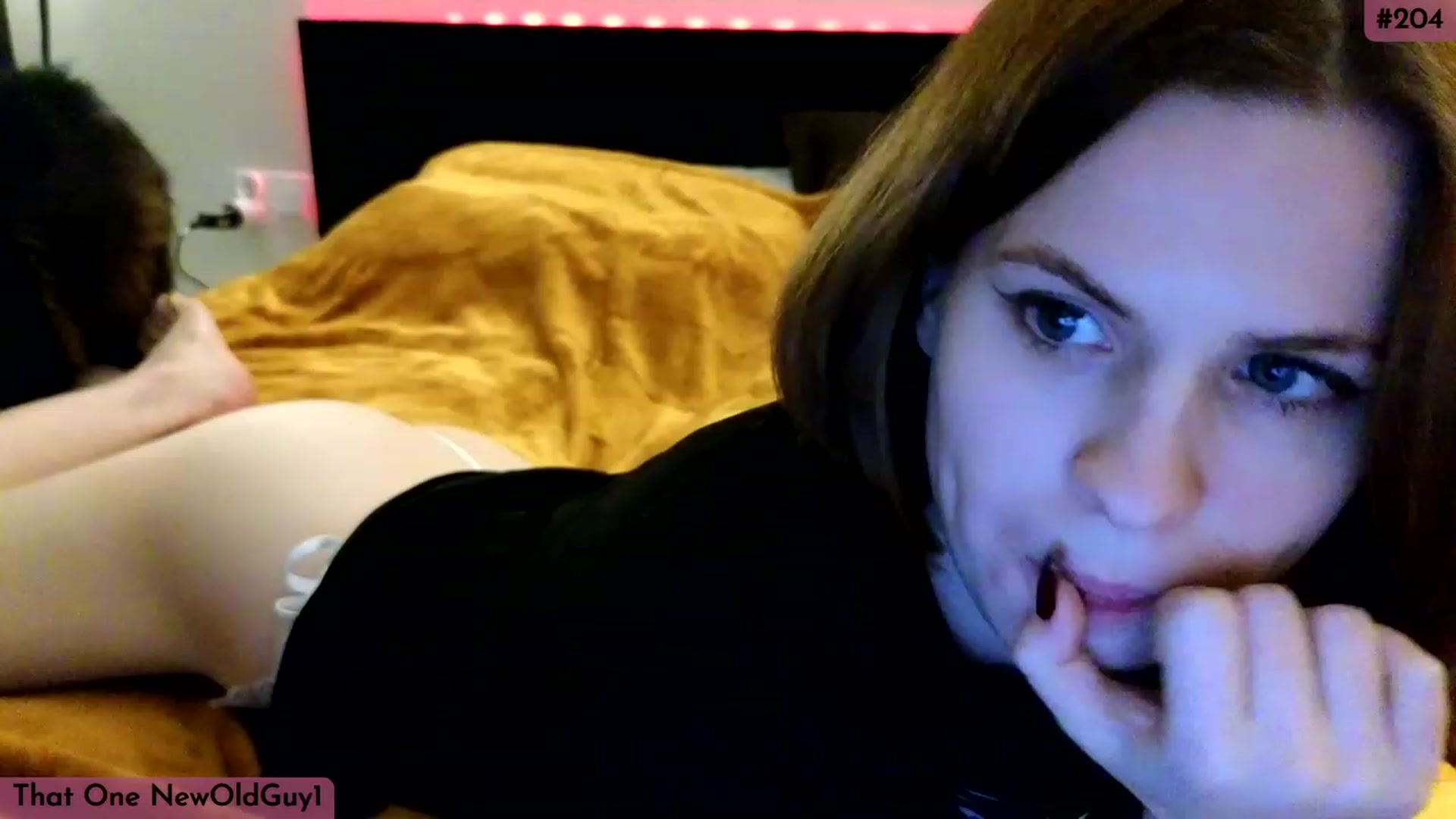 Gallery image thumbnail from Yuri_elfie's myfreecams stream on, 11/11/2023, 05:08 image 12 of 20