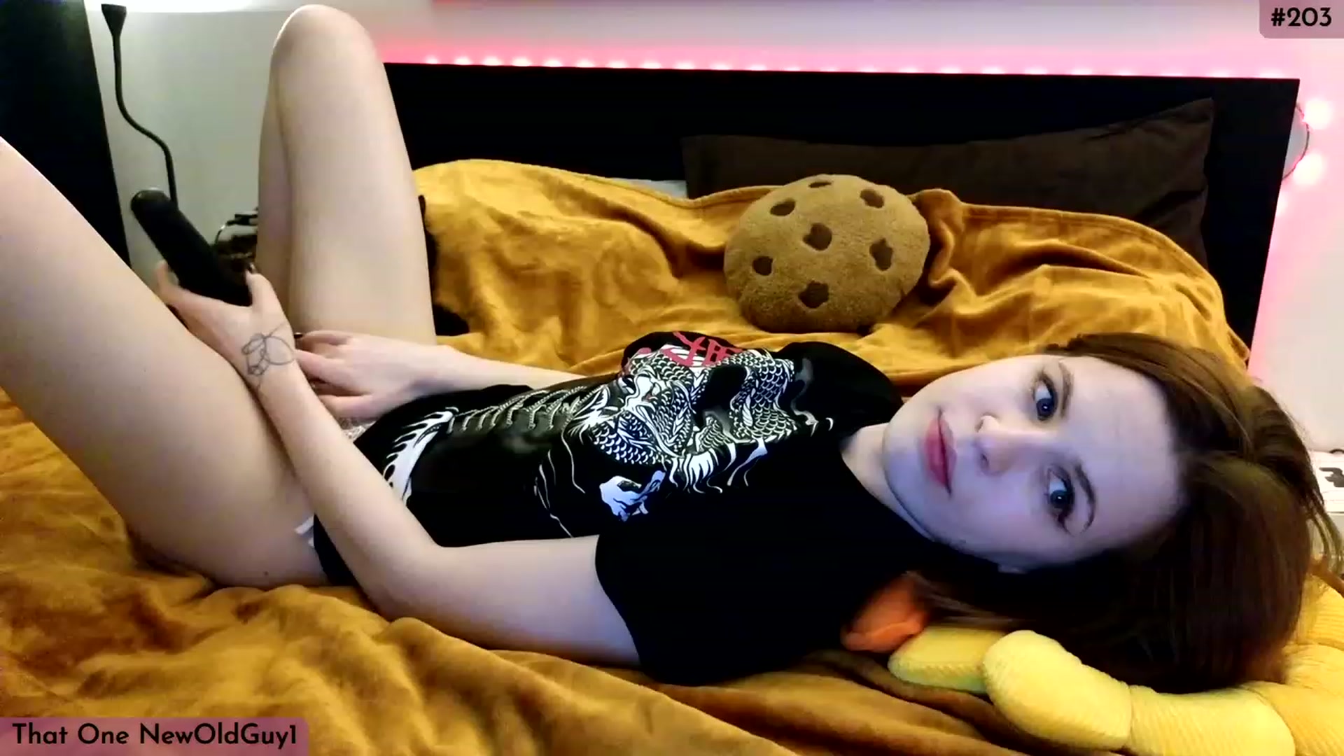 Gallery image thumbnail from Yuri_elfie's myfreecams stream on, 11/11/2023, 05:08 image 8 of 20