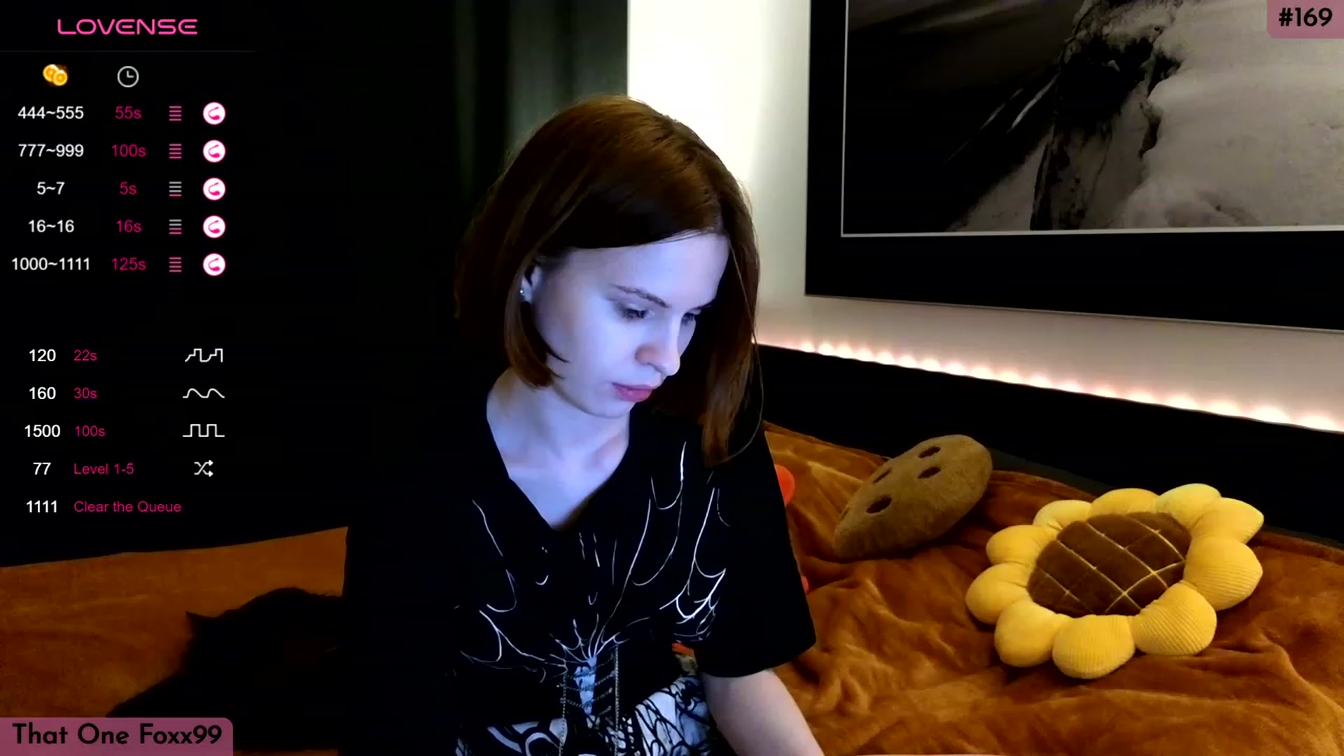 Gallery image thumbnail from Yuri_elfie's myfreecams stream on, 11/14/2023, 03:12 image 1 of 20