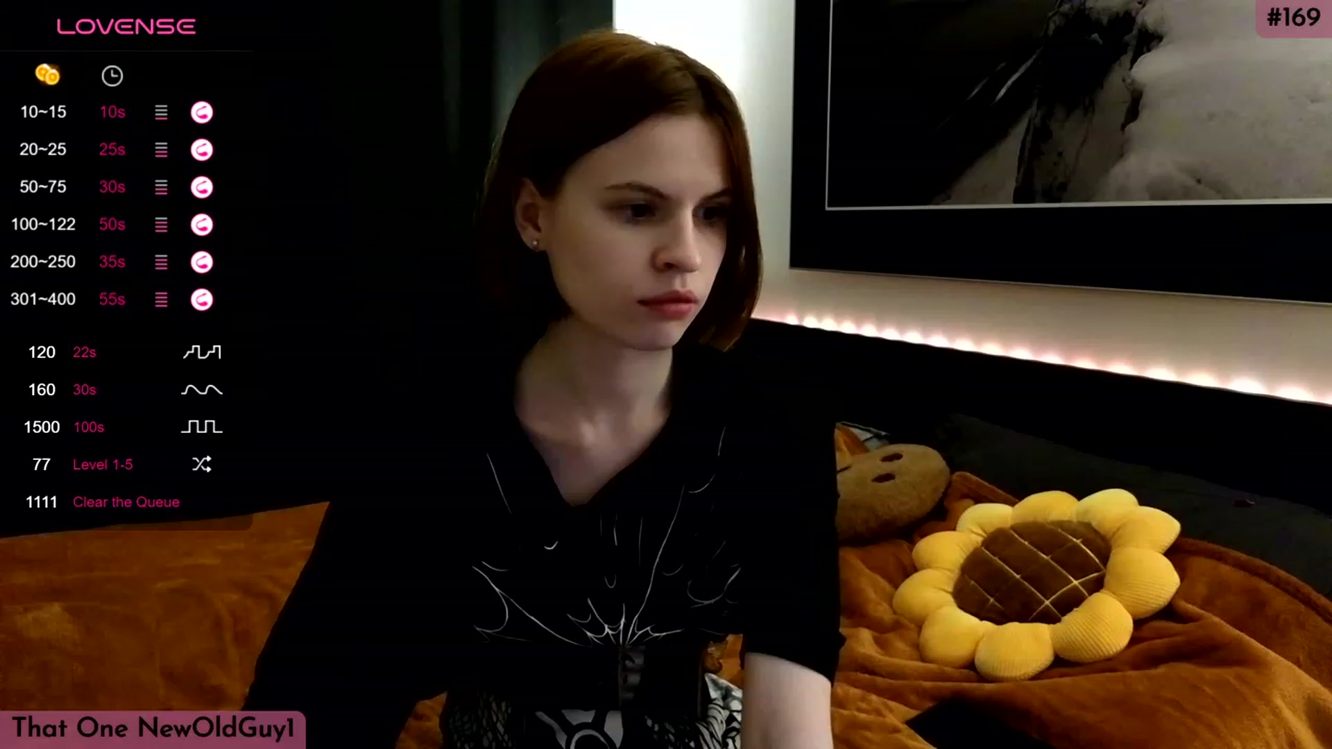 Gallery image thumbnail from Yuri_elfie's myfreecams stream on, 11/14/2023, 03:12 image 18 of 20