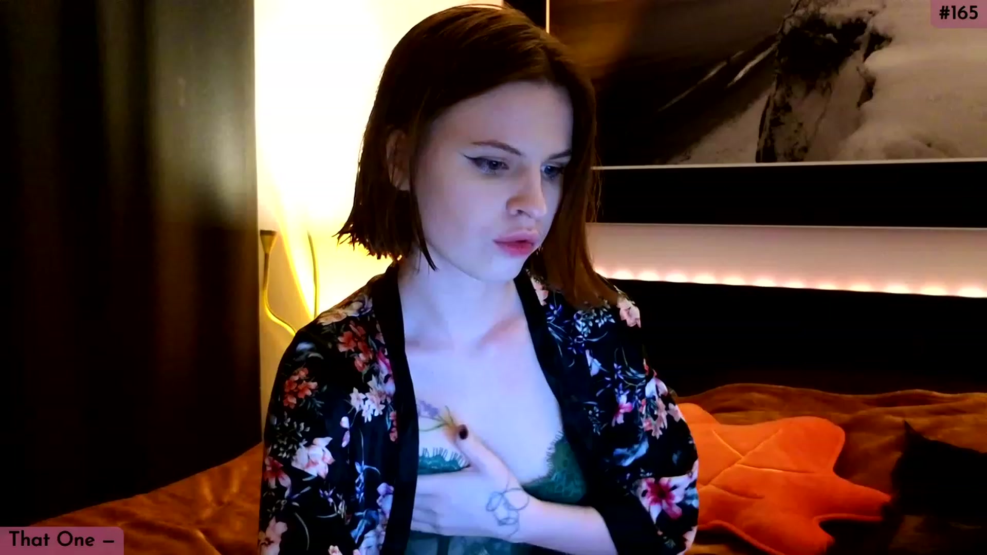 Gallery image thumbnail from Yuri_elfie's myfreecams stream on, 11/24/2023, 03:19 image 1 of 20