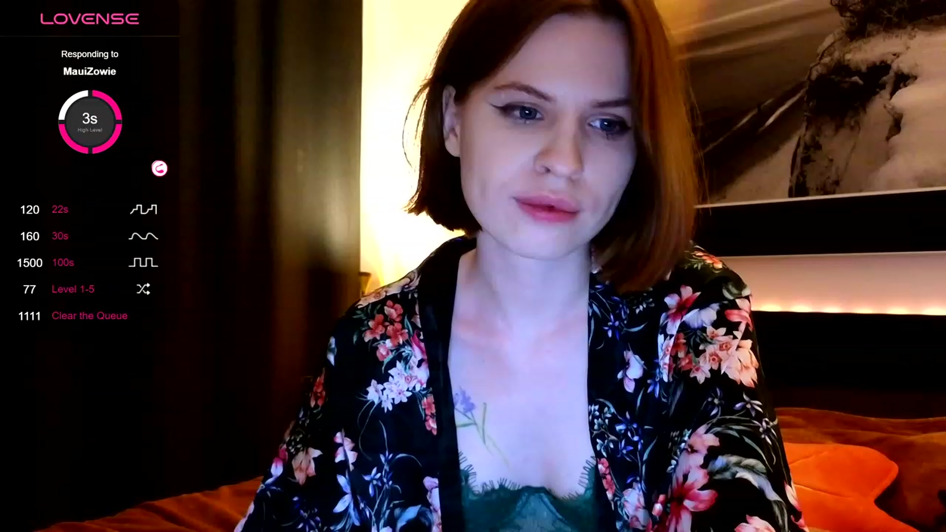 Gallery image thumbnail from Yuri_elfie's myfreecams stream on, 11/24/2023, 03:19 image 17 of 20