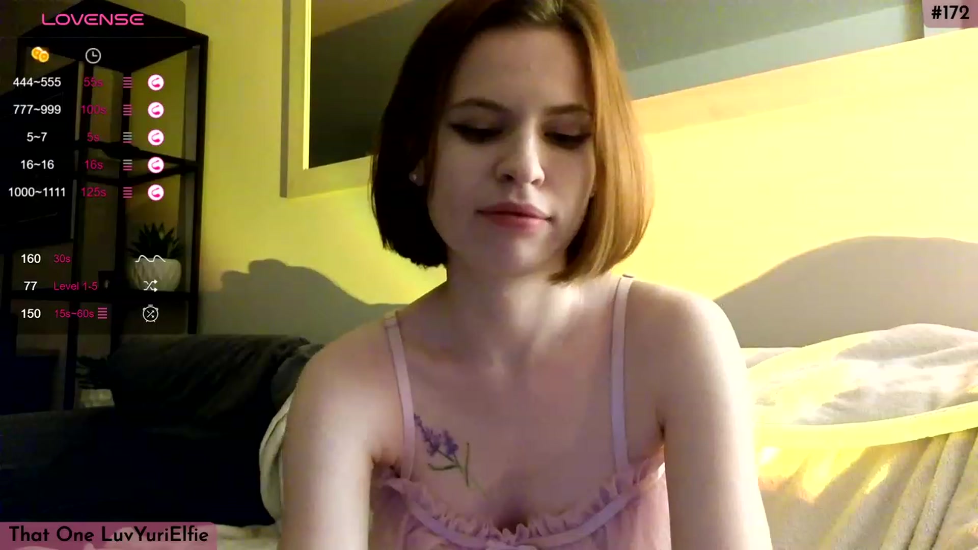 Gallery image thumbnail from Yuri_elfie's myfreecams stream on, 11/26/2023, 03:32 image 19 of 20