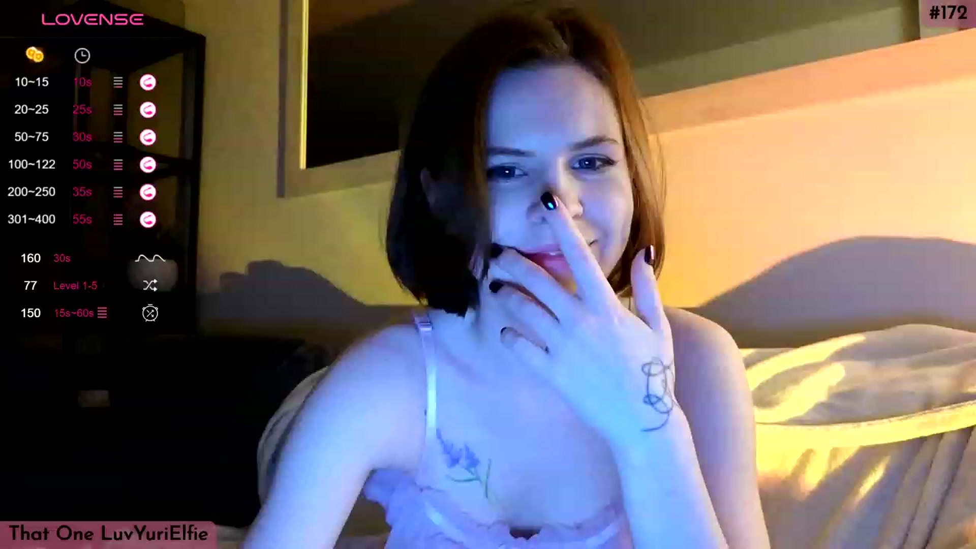 Gallery image thumbnail from Yuri_elfie's myfreecams stream on, 11/26/2023, 03:32 image 11 of 20