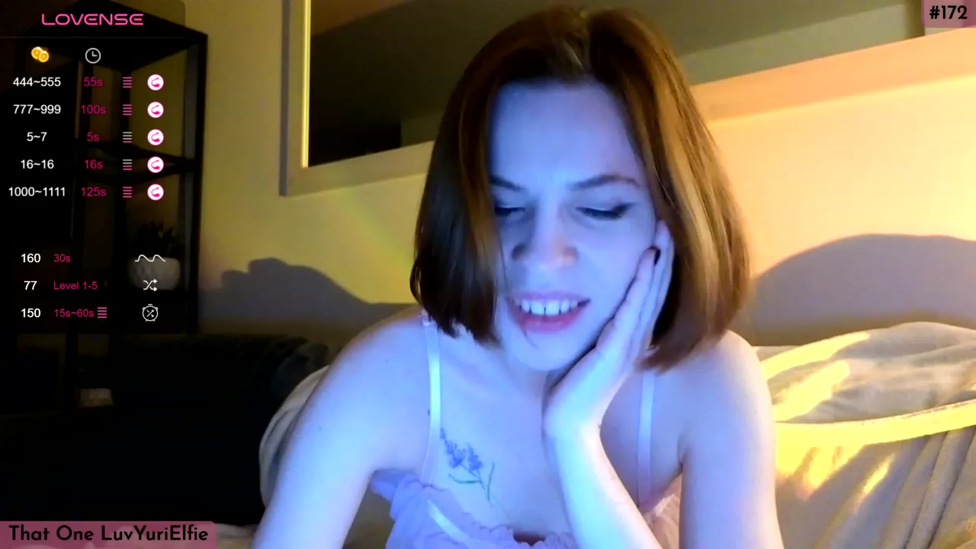Gallery image thumbnail from Yuri_elfie's myfreecams stream on, 11/26/2023, 03:32 image 12 of 20