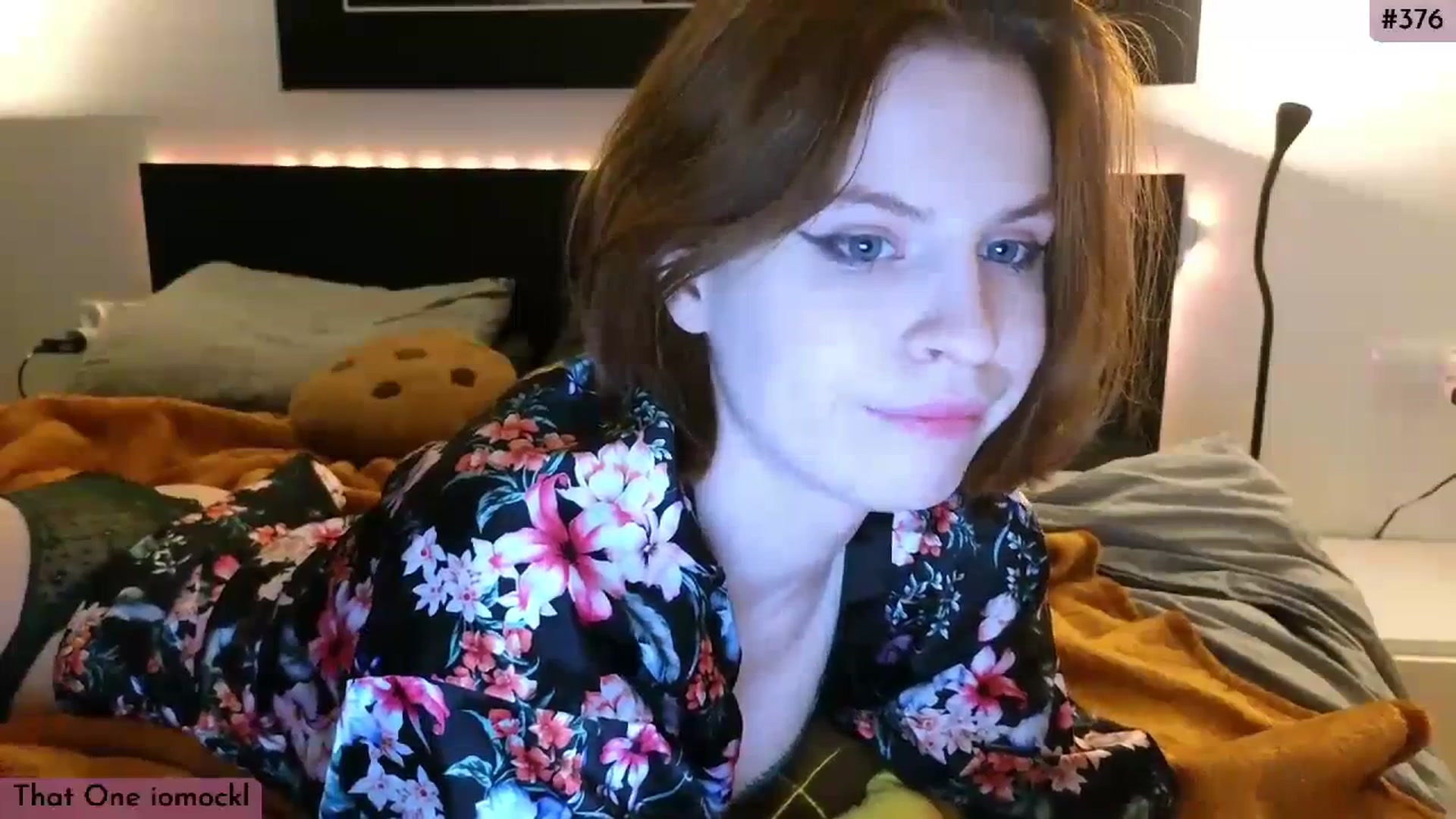 Gallery image thumbnail from Yuri_elfie's myfreecams stream on, 12/02/2023, 01:25 image 12 of 20