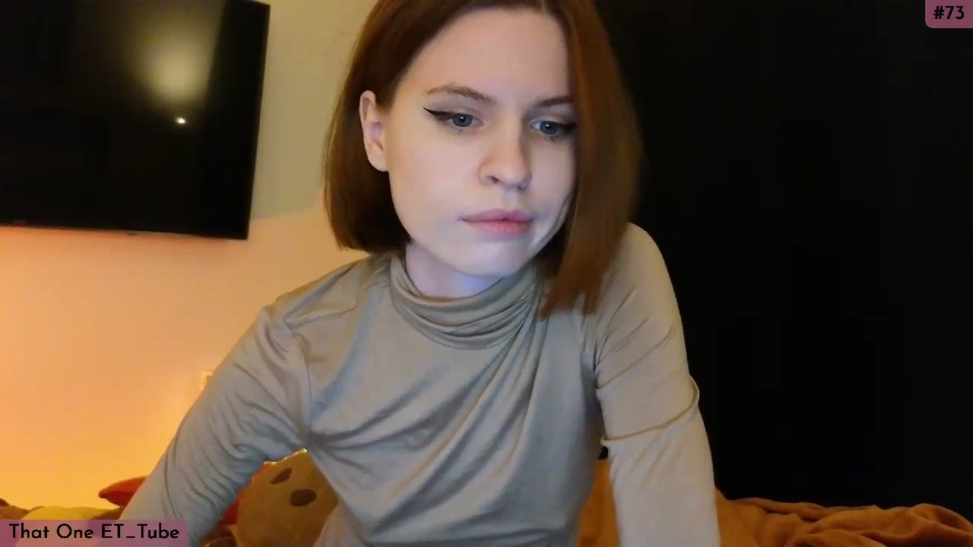 Gallery image thumbnail from Yuri_elfie's myfreecams stream on, 12/03/2023, 03:42 image 6 of 20